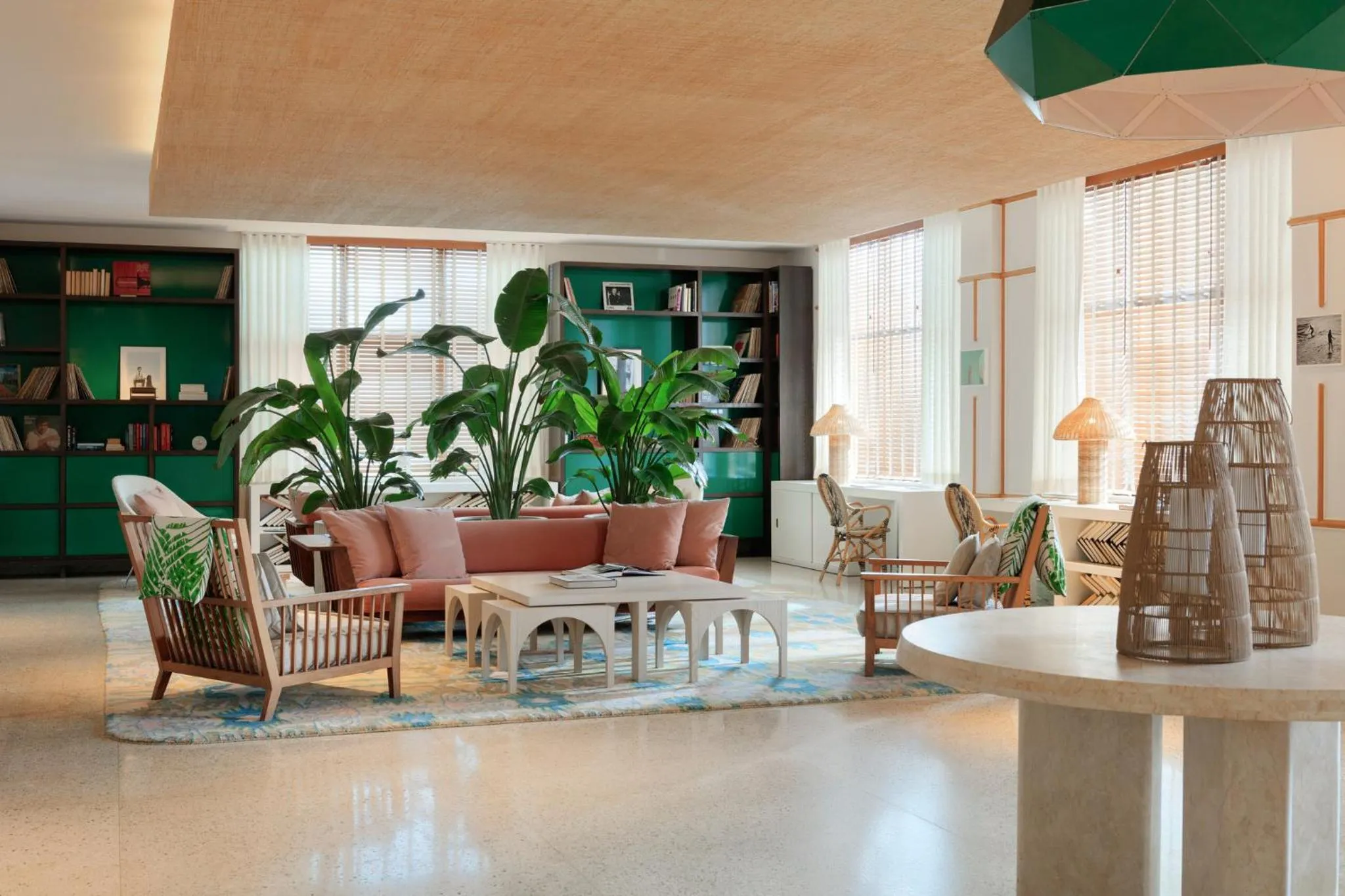 Property building in Kimpton Surfcomber Hotel by IHG