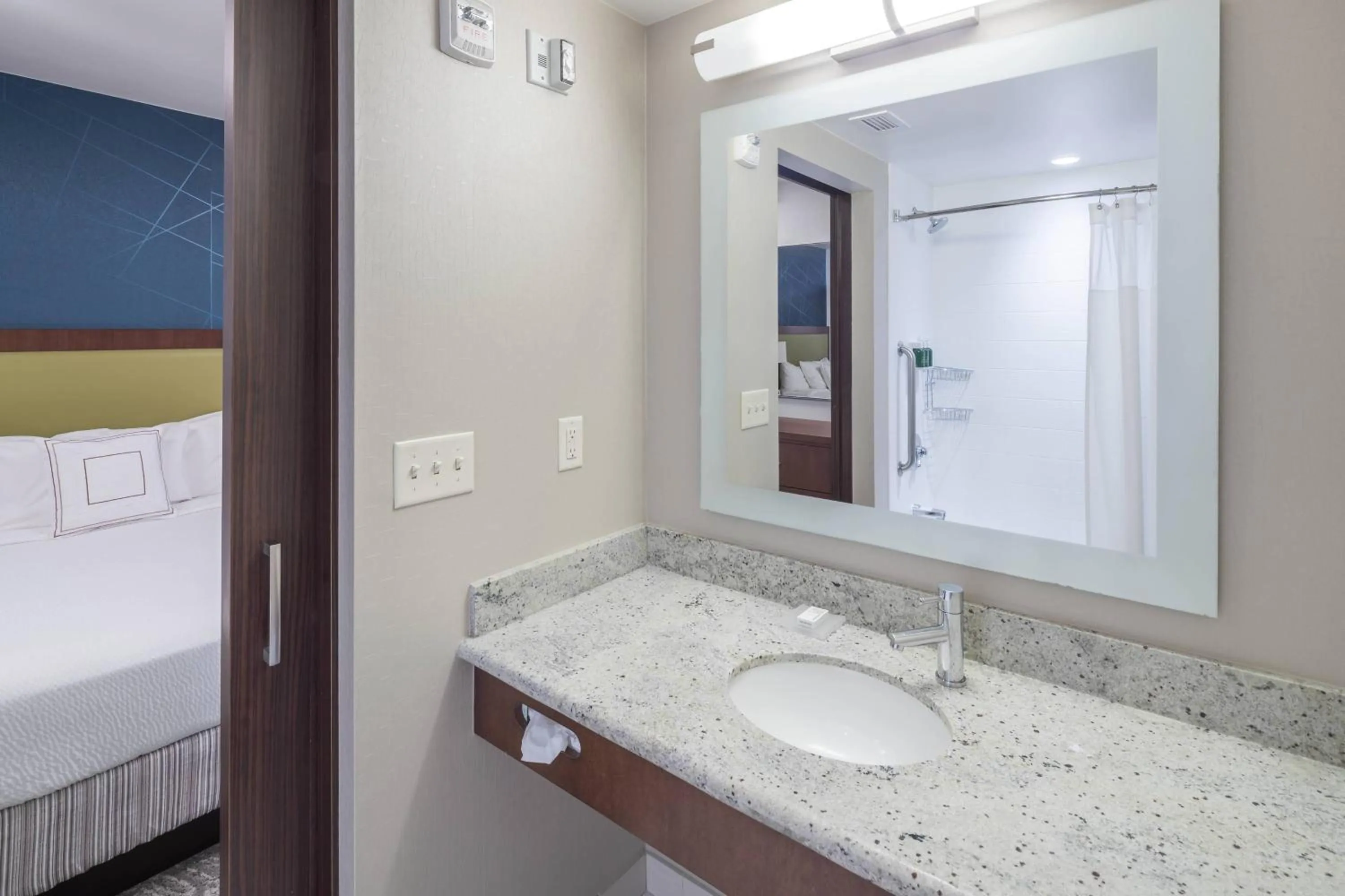 Bathroom in SpringHill Suites Alexandria Southwest