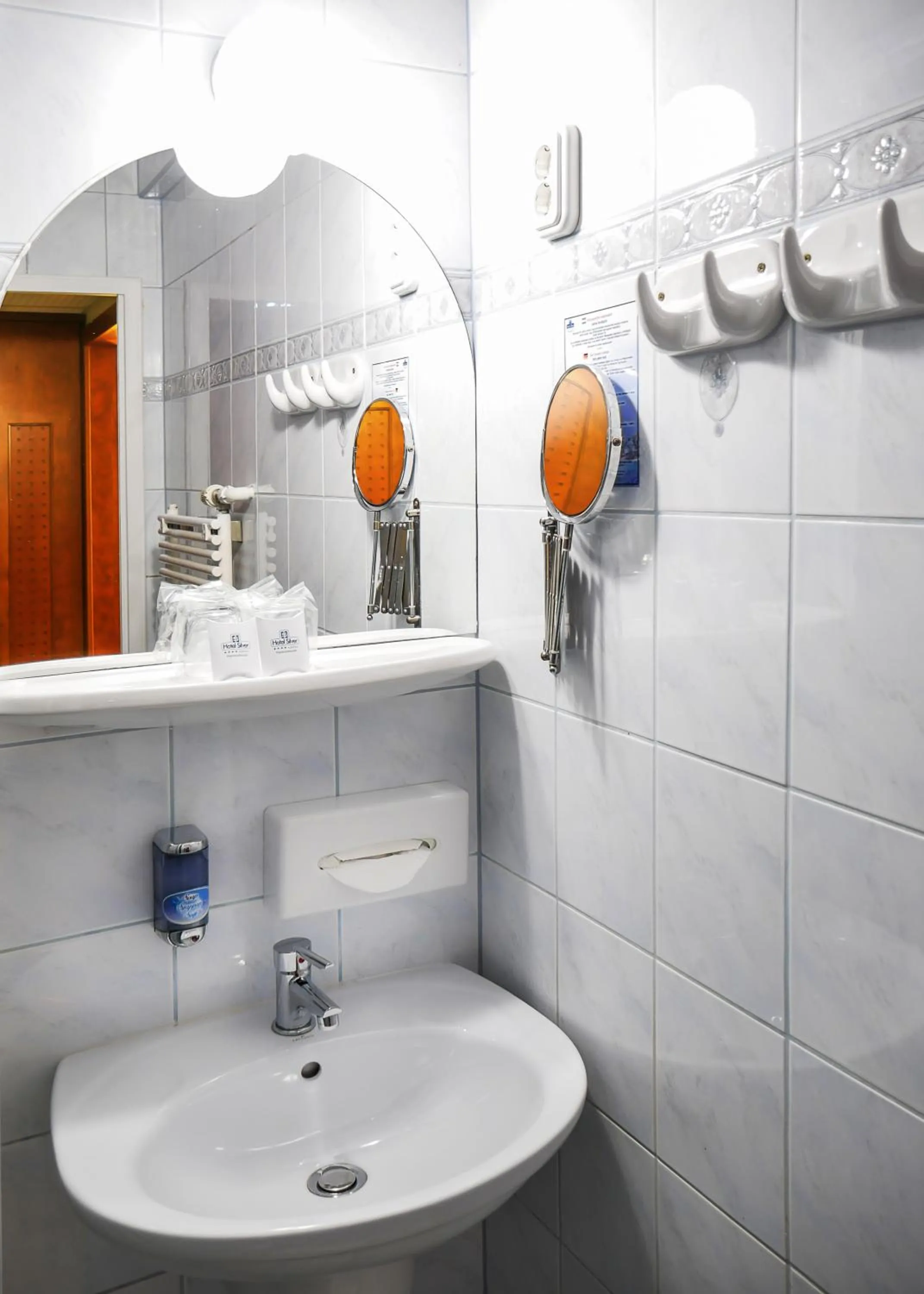 Bathroom in Hotel Silver