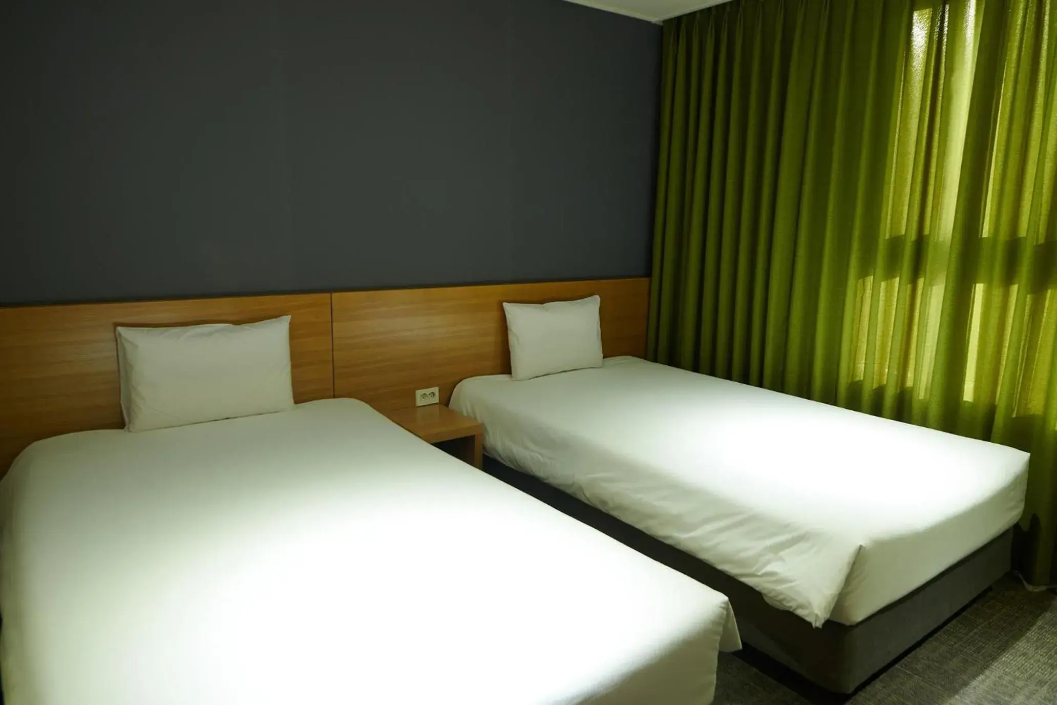 Superior Twin Room in Dormy Inn EXPRESS SEOUL Insadong Superior Twin Room in Dormy Inn EXPRESS SEOUL Insadong