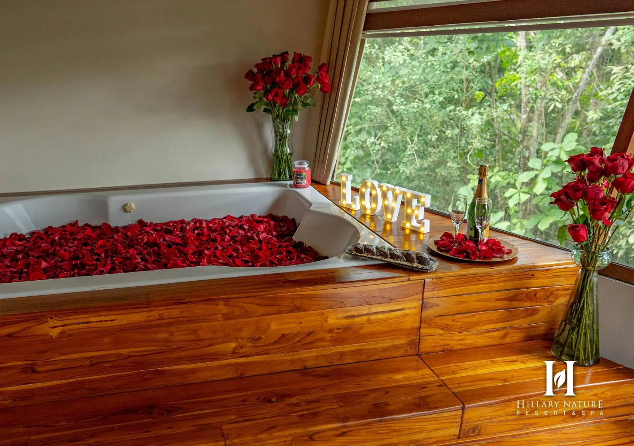 Bed in Hillary Nature Resort & Spa All Inclusive