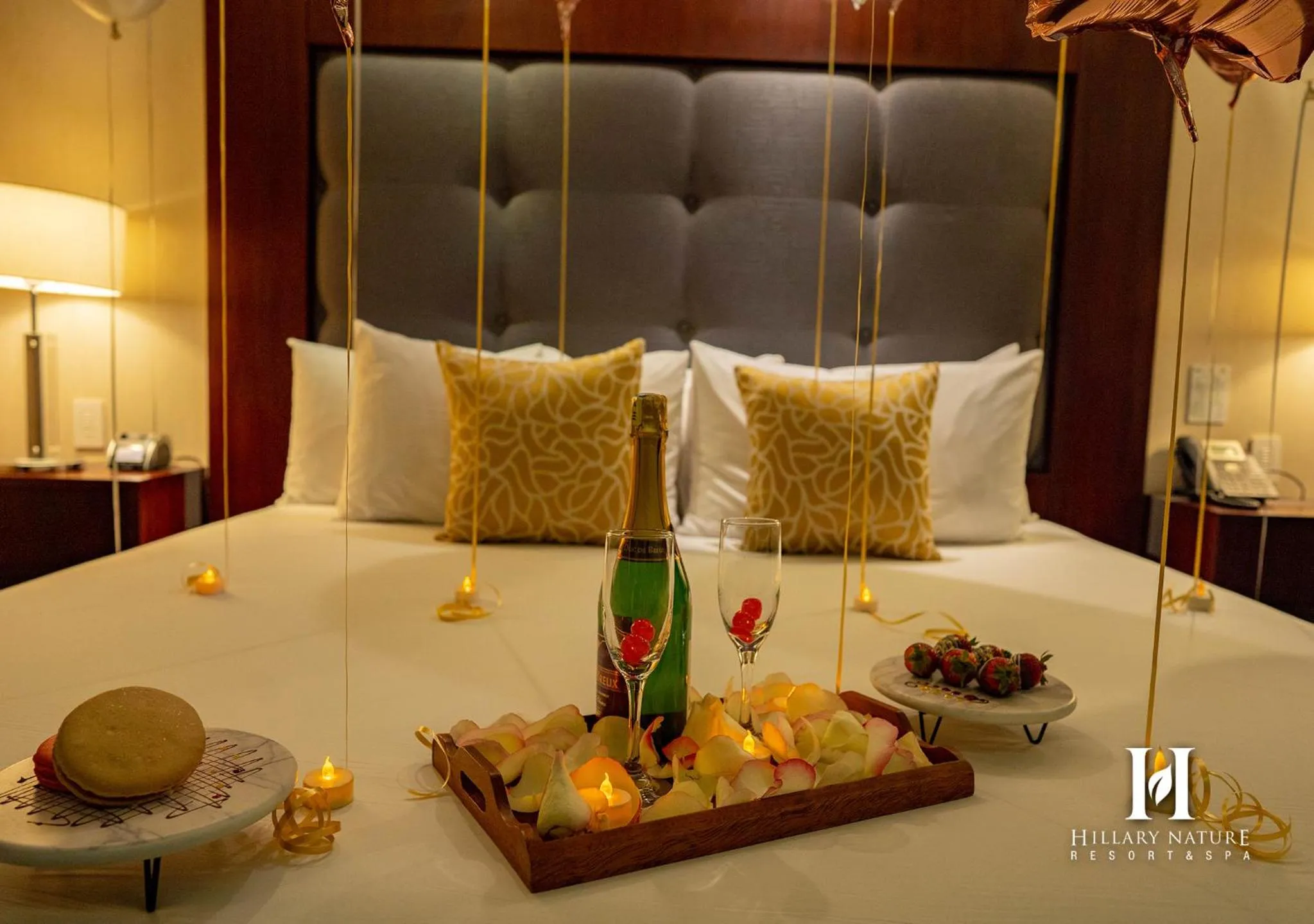 Bed in Hillary Nature Resort & Spa All Inclusive