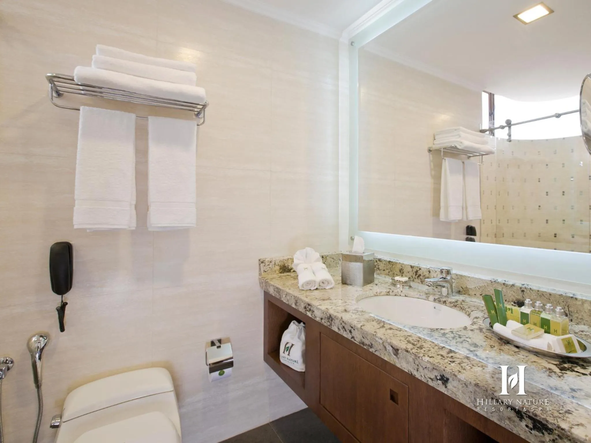 Bathroom in Hillary Nature Resort & Spa All Inclusive