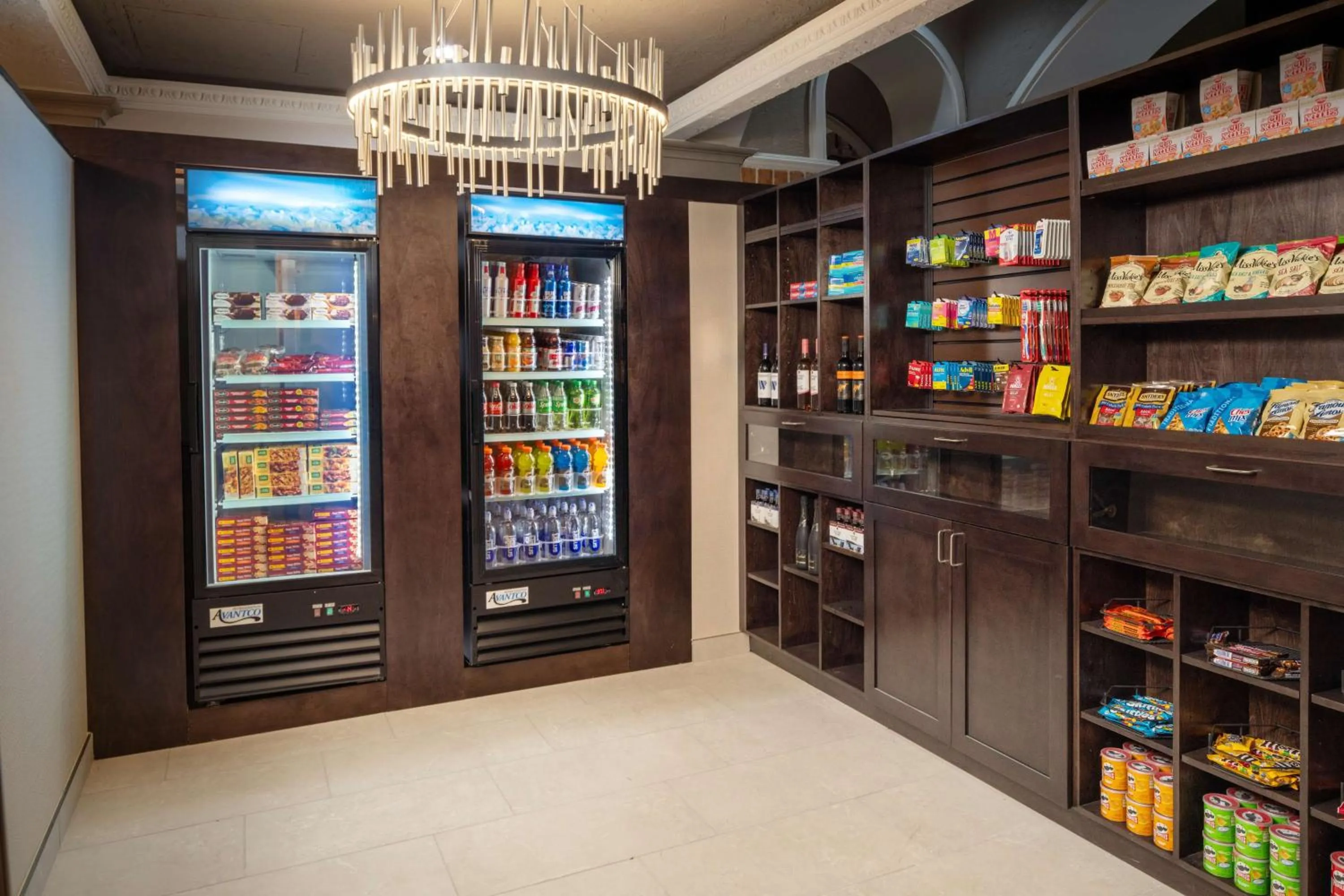 Restaurant/places to eat in Embassy Suites by Hilton Orlando North