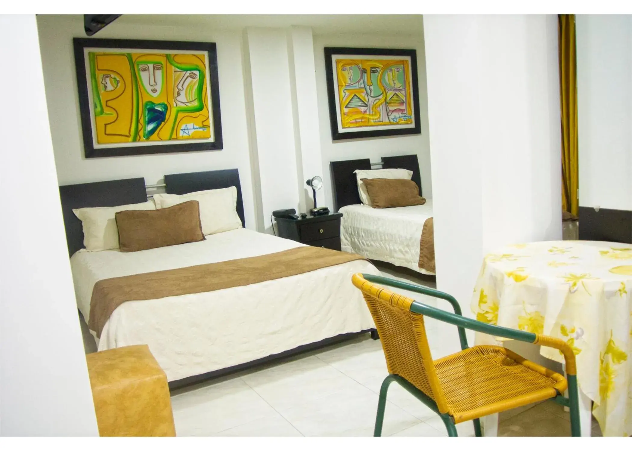 Triple Room in Hotel San Martin Triple Room in Hotel San Martin