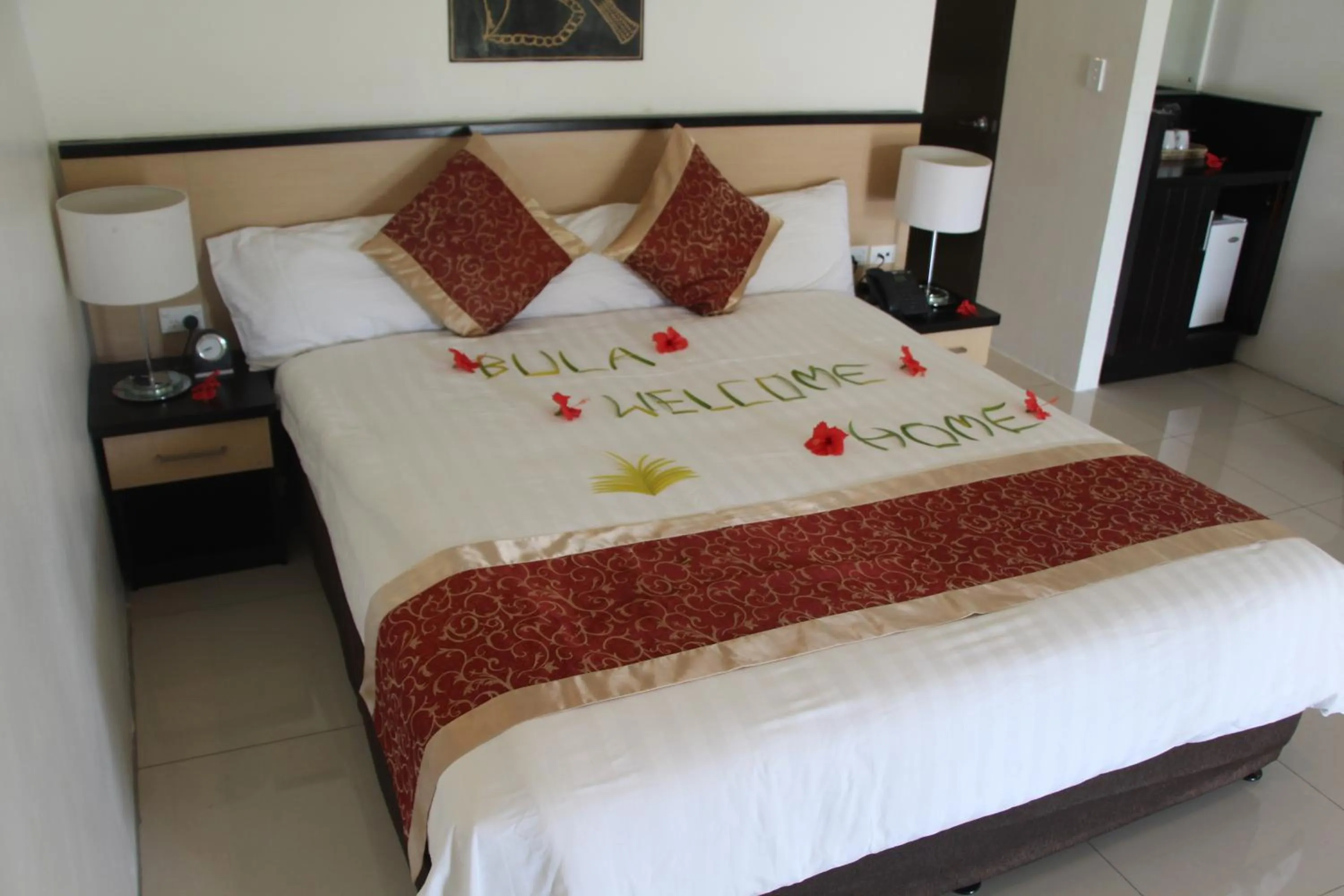 Bed in Lander's Bay Resort