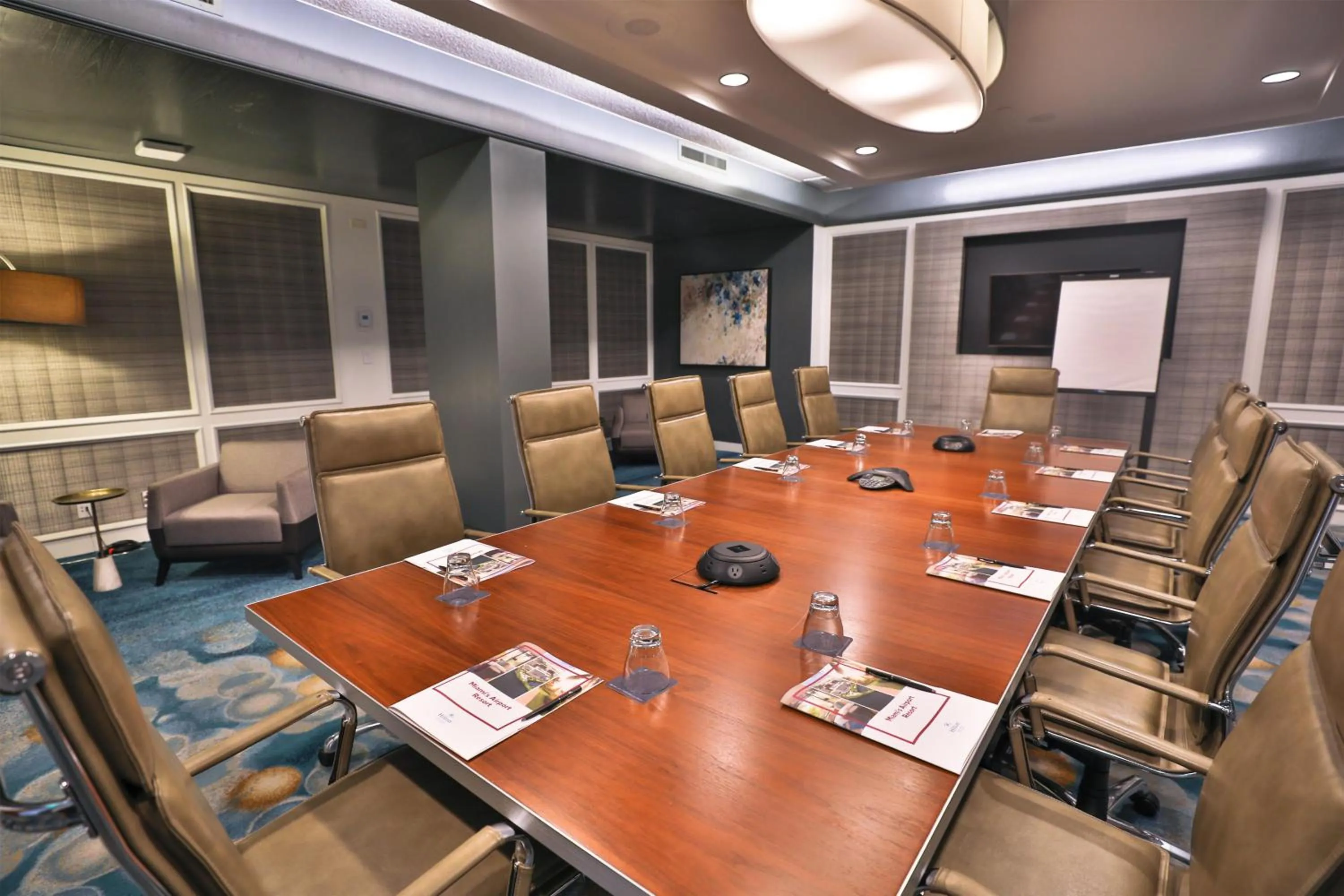 Meeting/conference room in Hilton Miami Airport Blue Lagoon