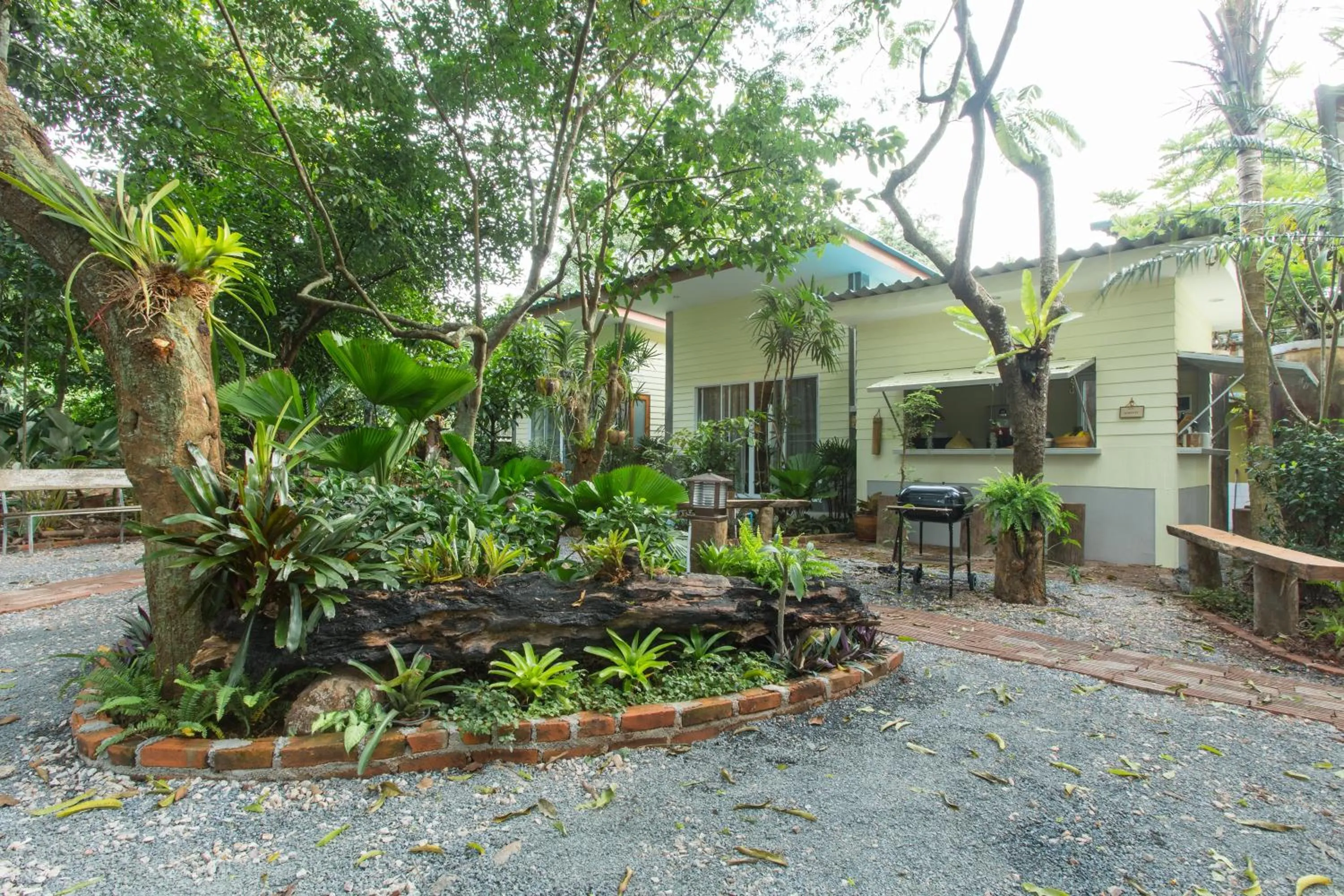 P's cottage บ้านพักในสวนสวย