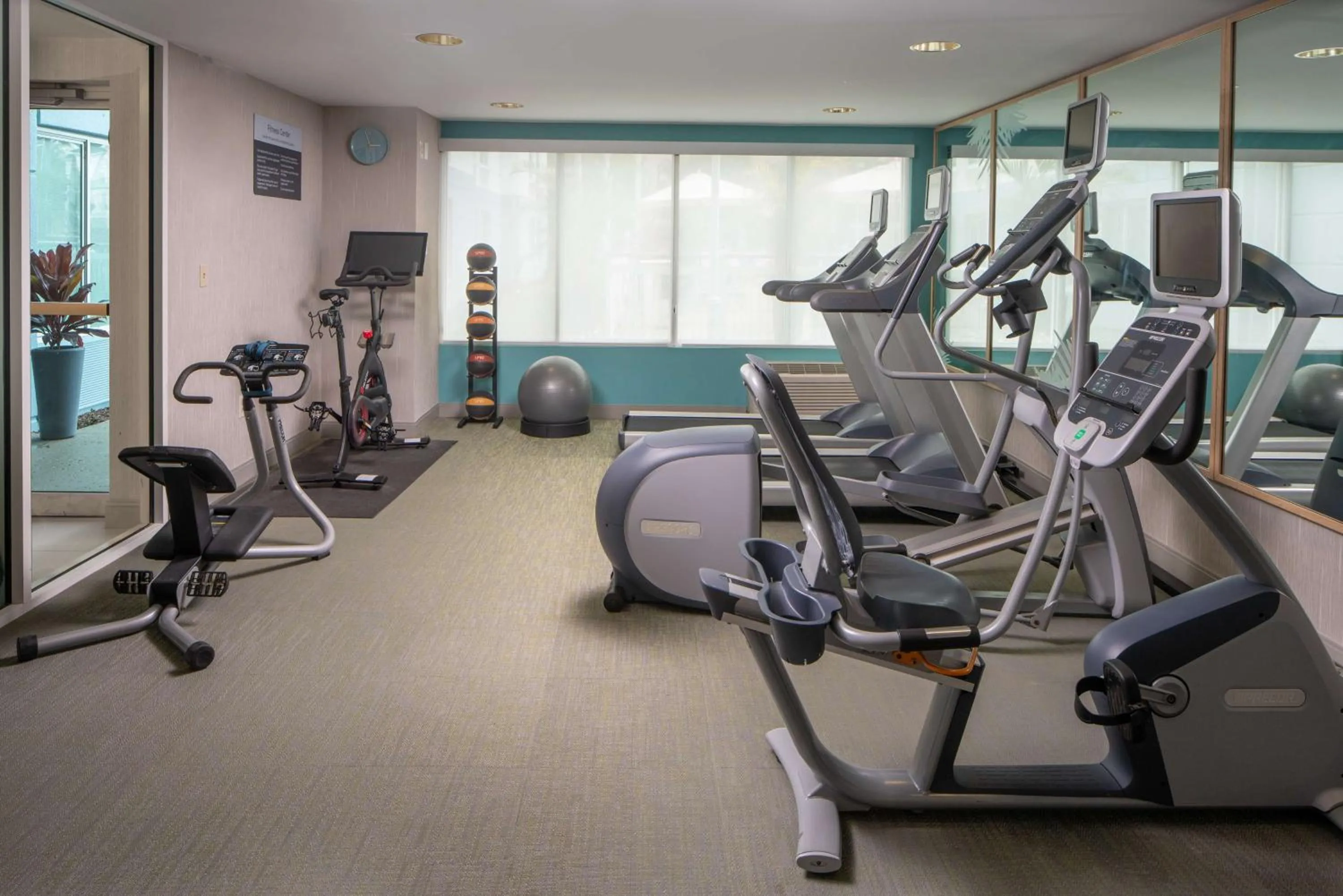 Fitness centre/facilities in Hilton Garden Inn Orlando Airport