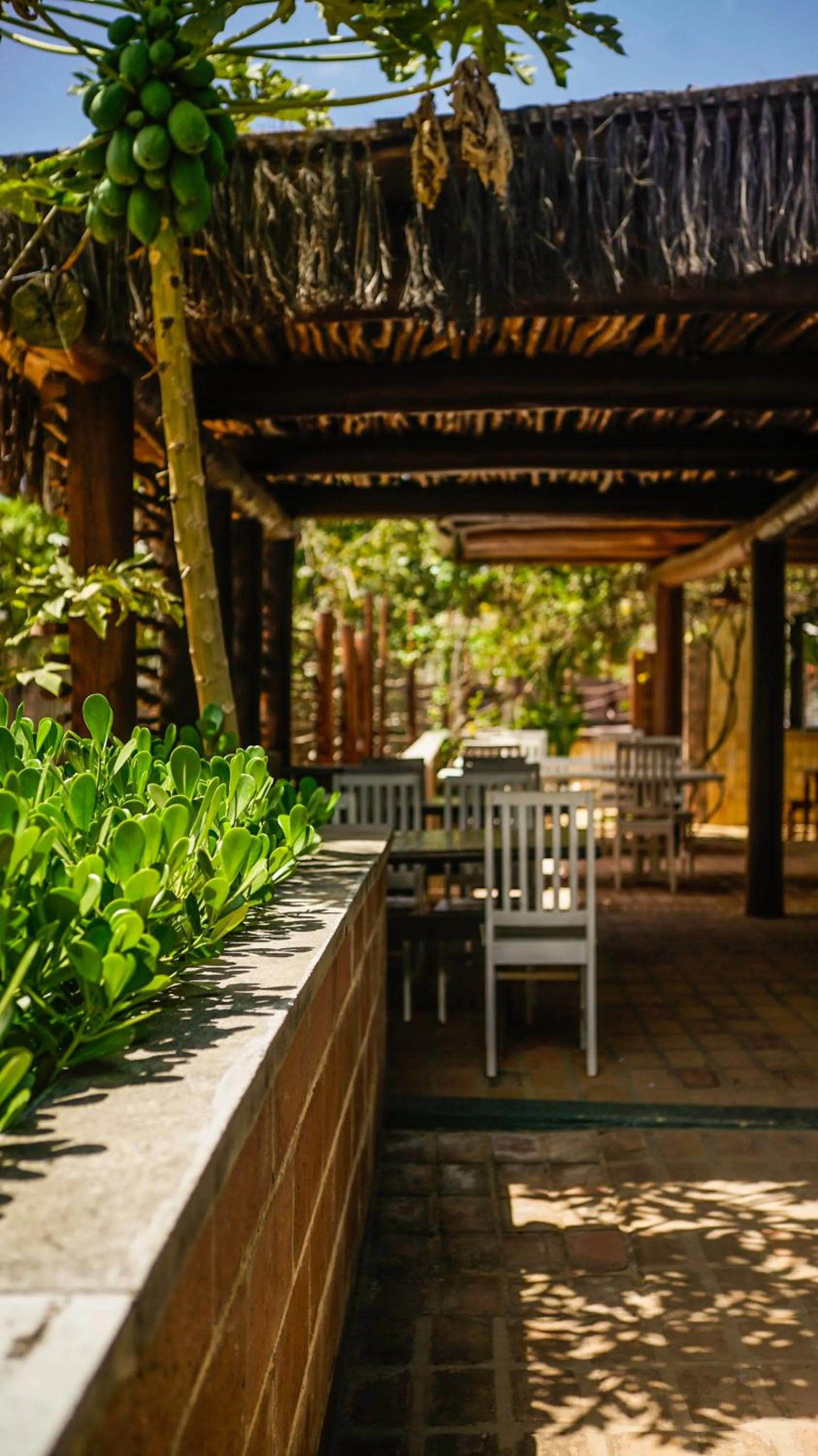 Dining area in Kanaloa Pousada