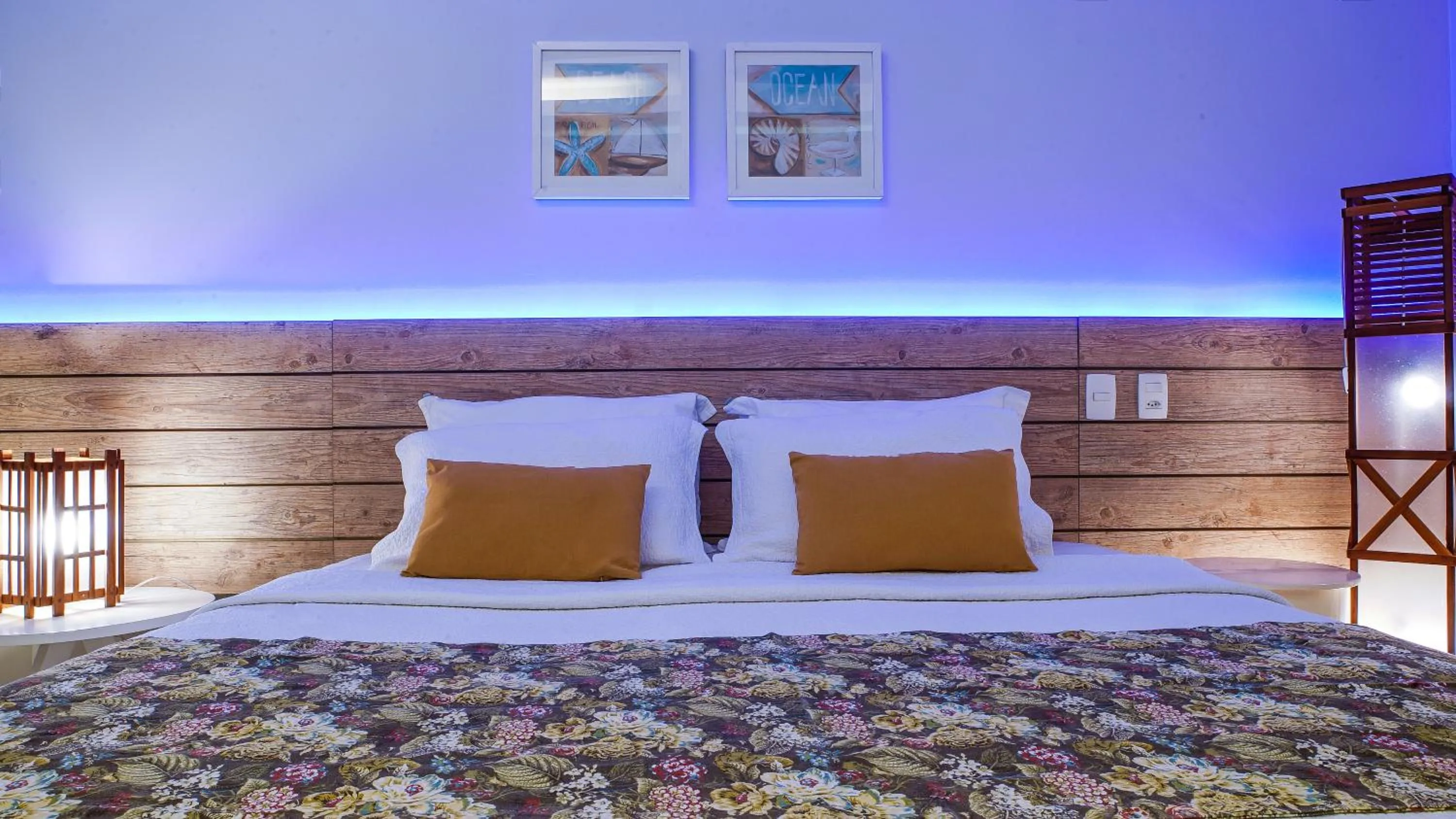 Bed in Kanaloa Pousada