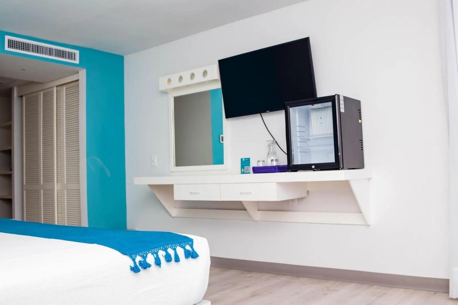 TV and multimedia, Bed in Fontan Ixtapa