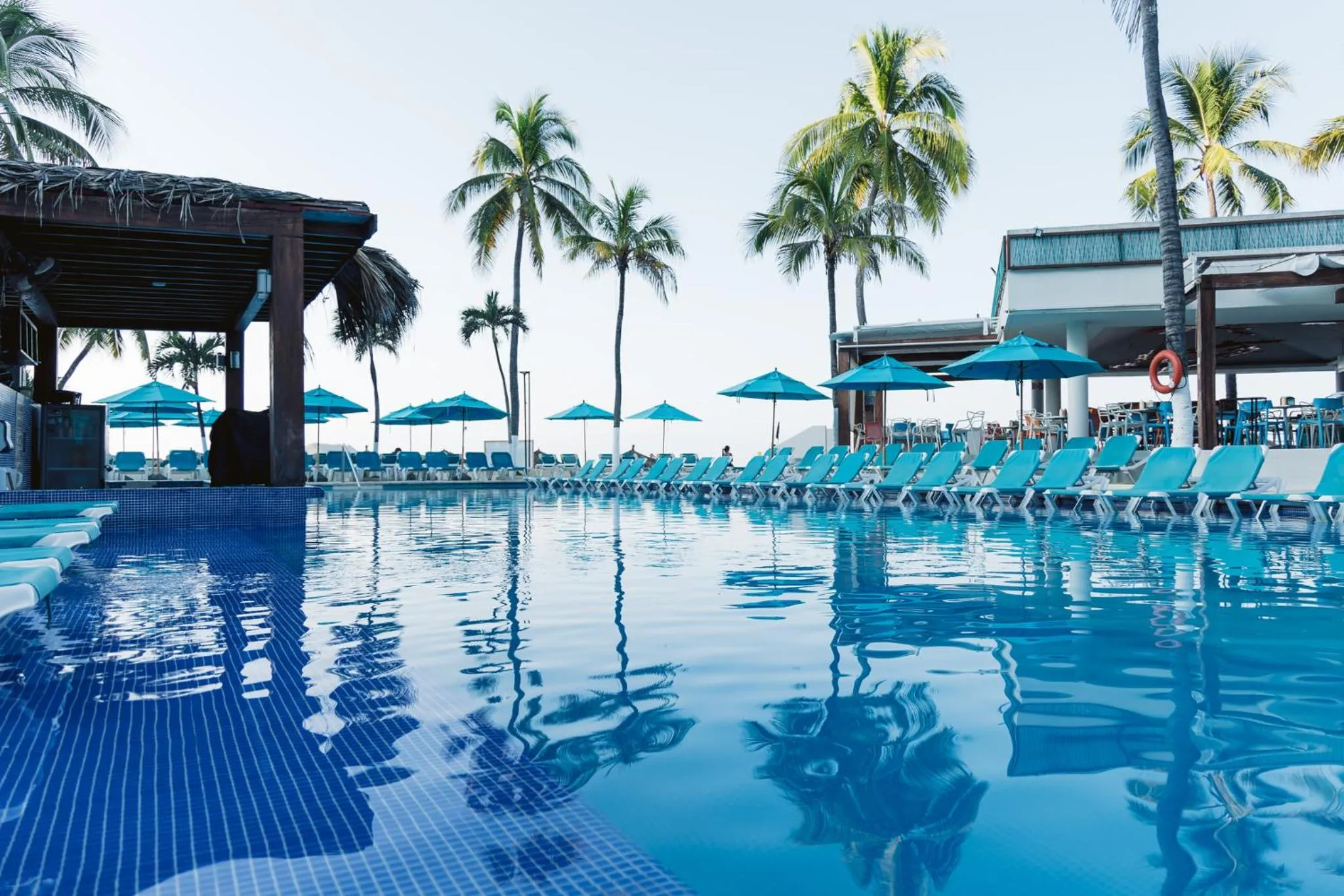Swimming pool in Fontan Ixtapa