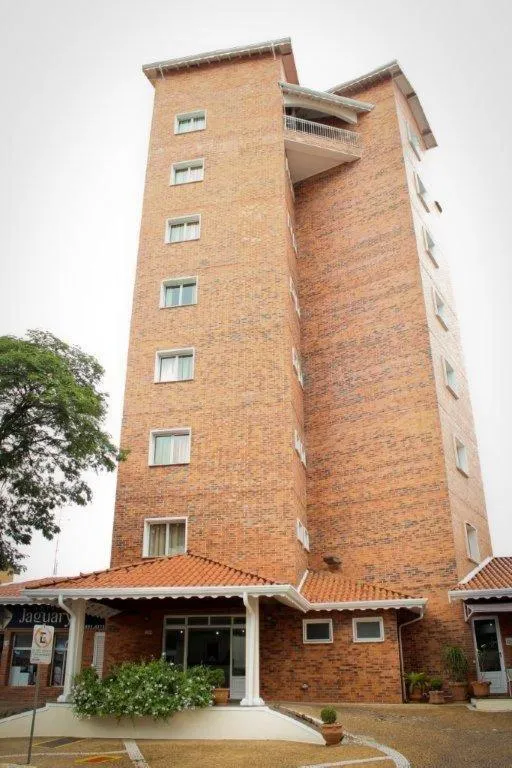 Facade/entrance in Jaguary Hotel Sumaré