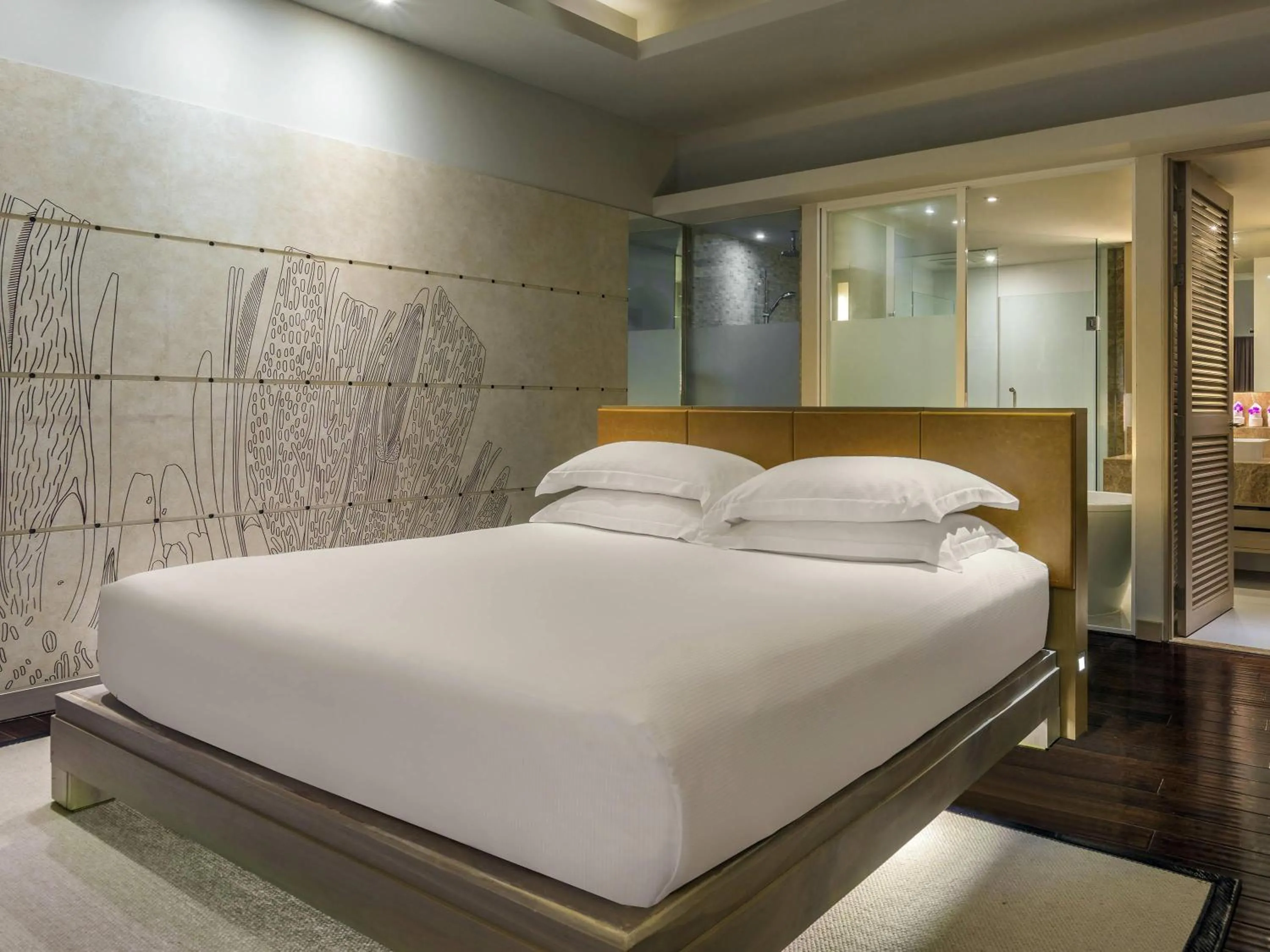 Bedroom, Bed in Pullman Phuket Karon Beach Resort