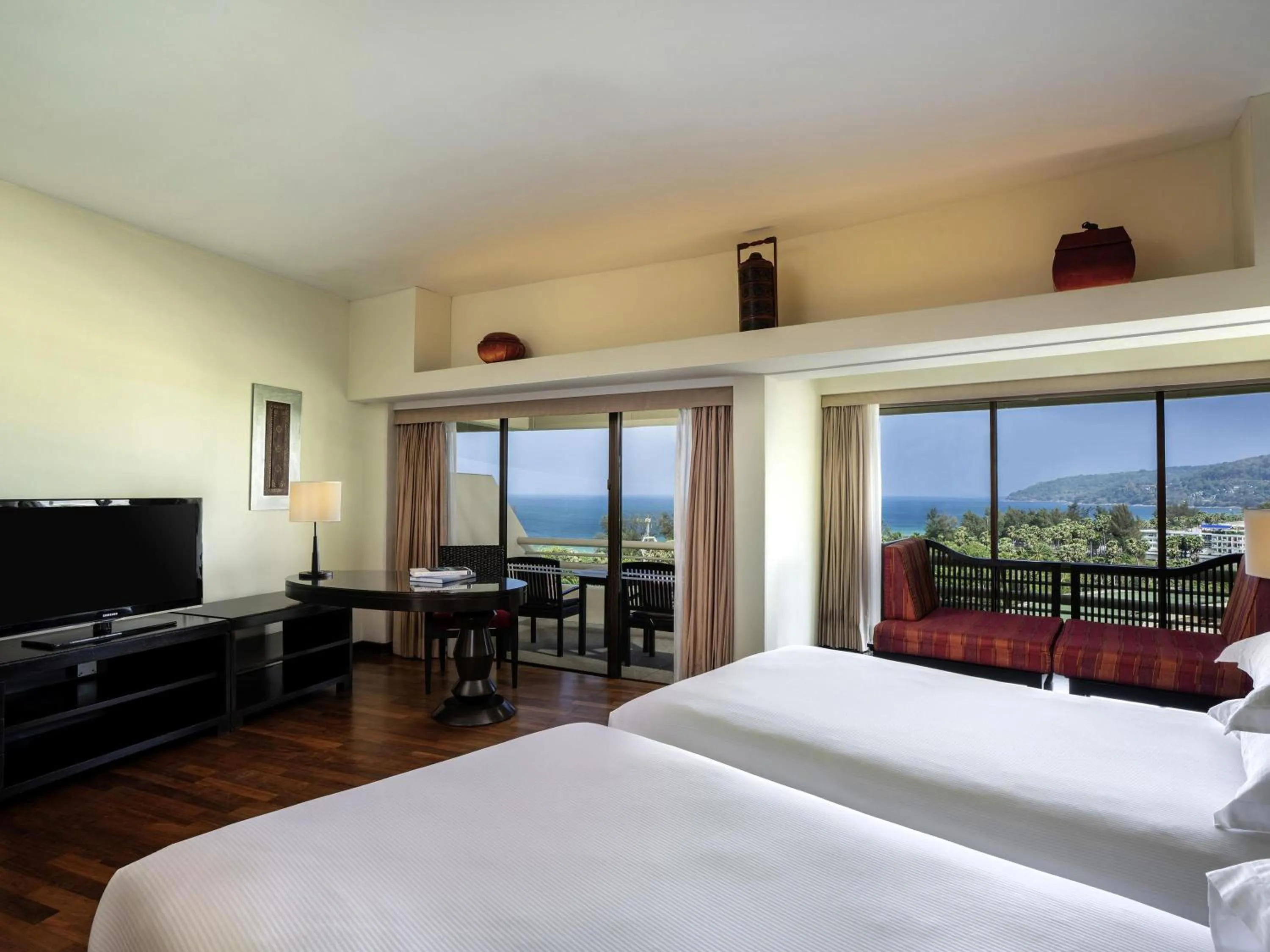 Bedroom, Bed in Pullman Phuket Karon Beach Resort
