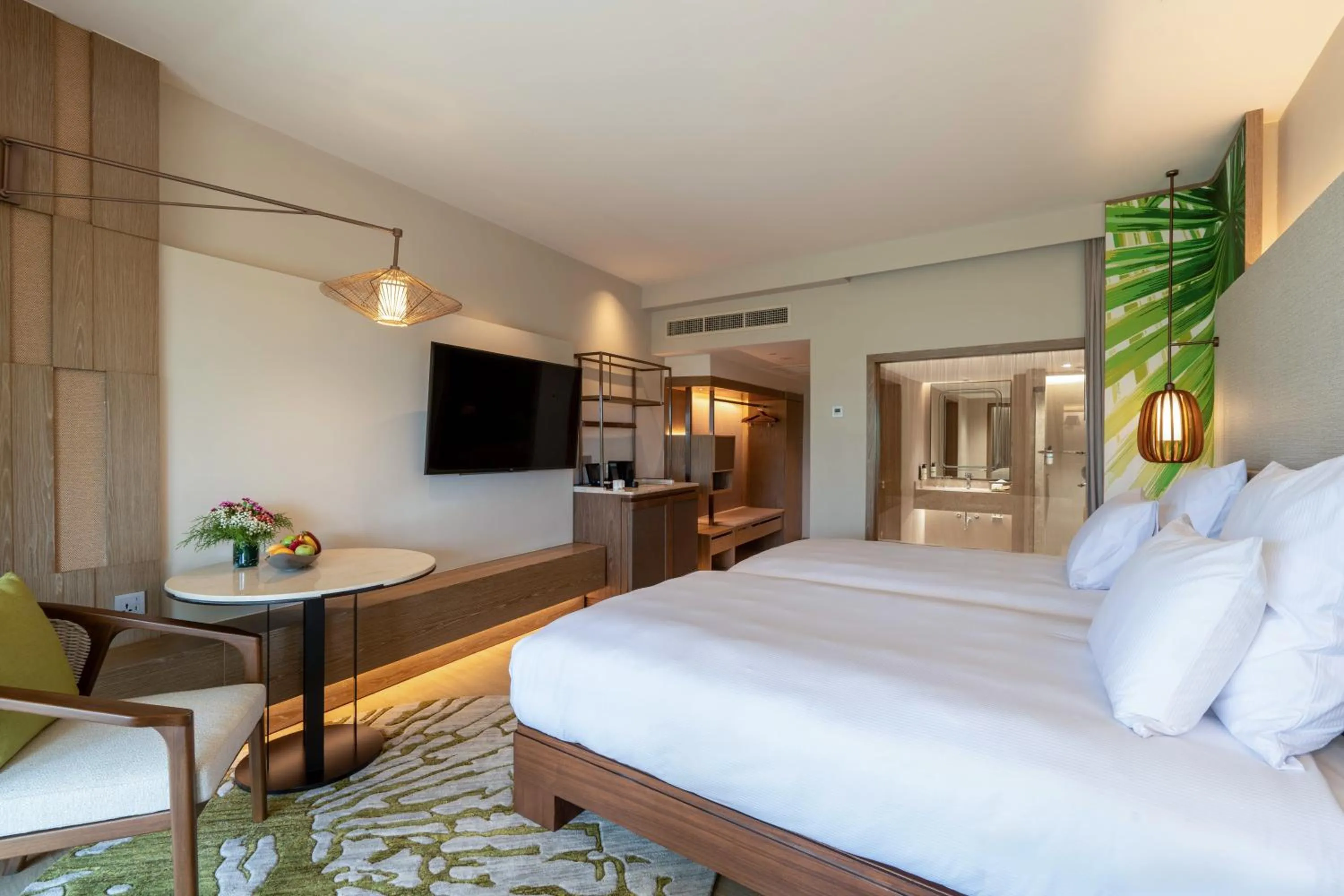 Bed in Pullman Phuket Karon Beach Resort