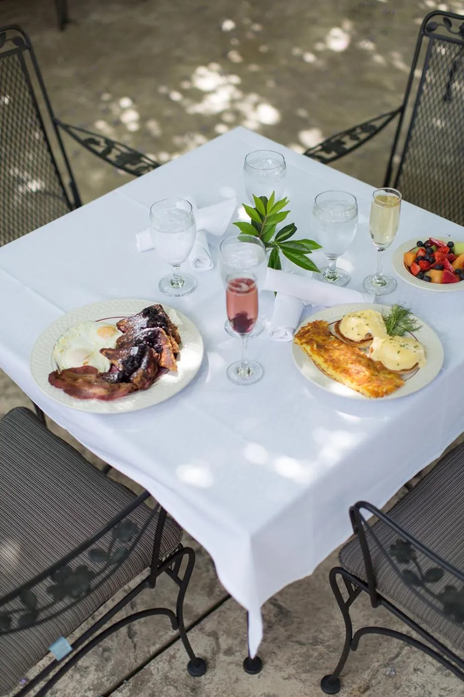 Restaurant/places to eat in Rogue Regency Inn Medford Airport