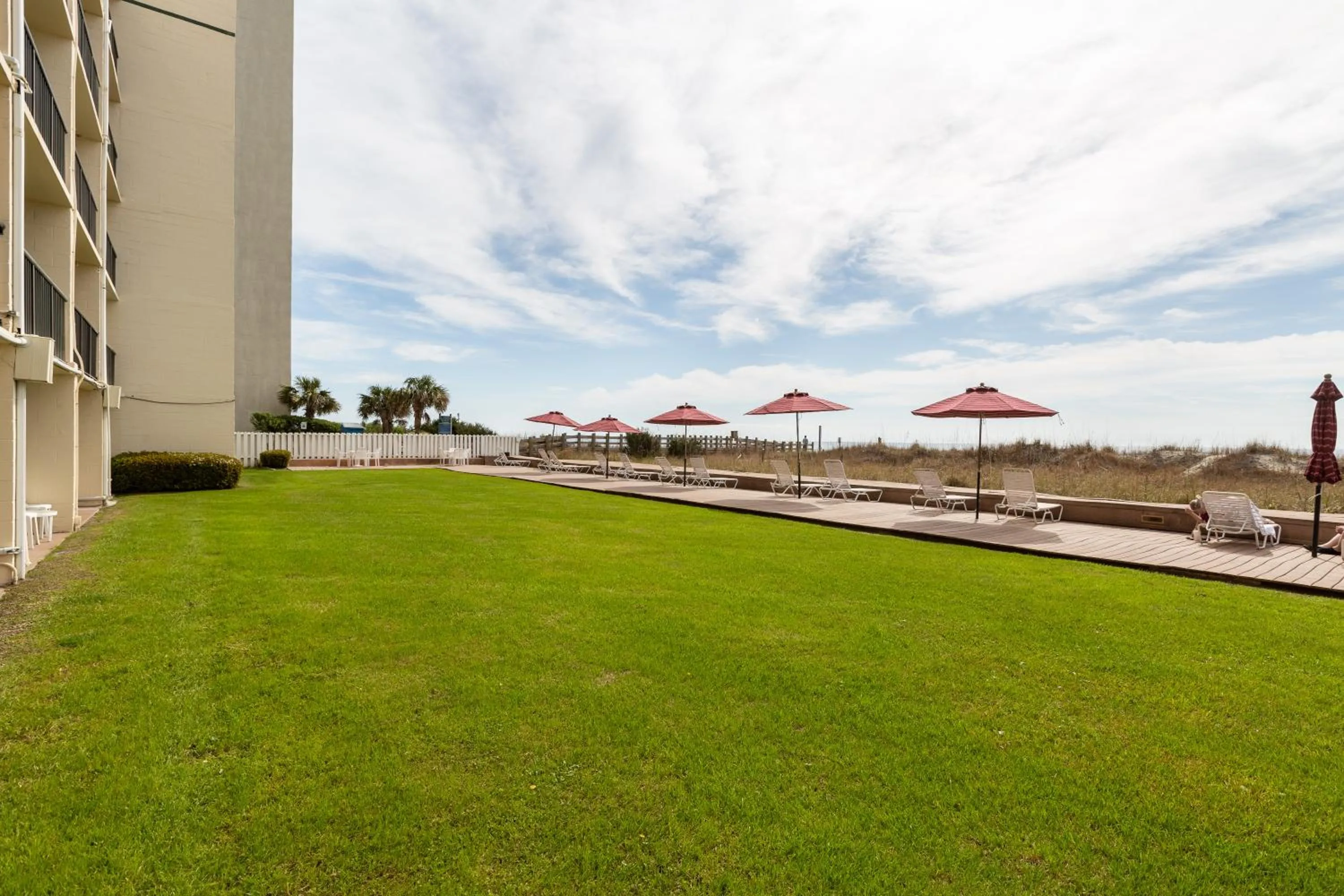 Day in Peppertree By The Sea