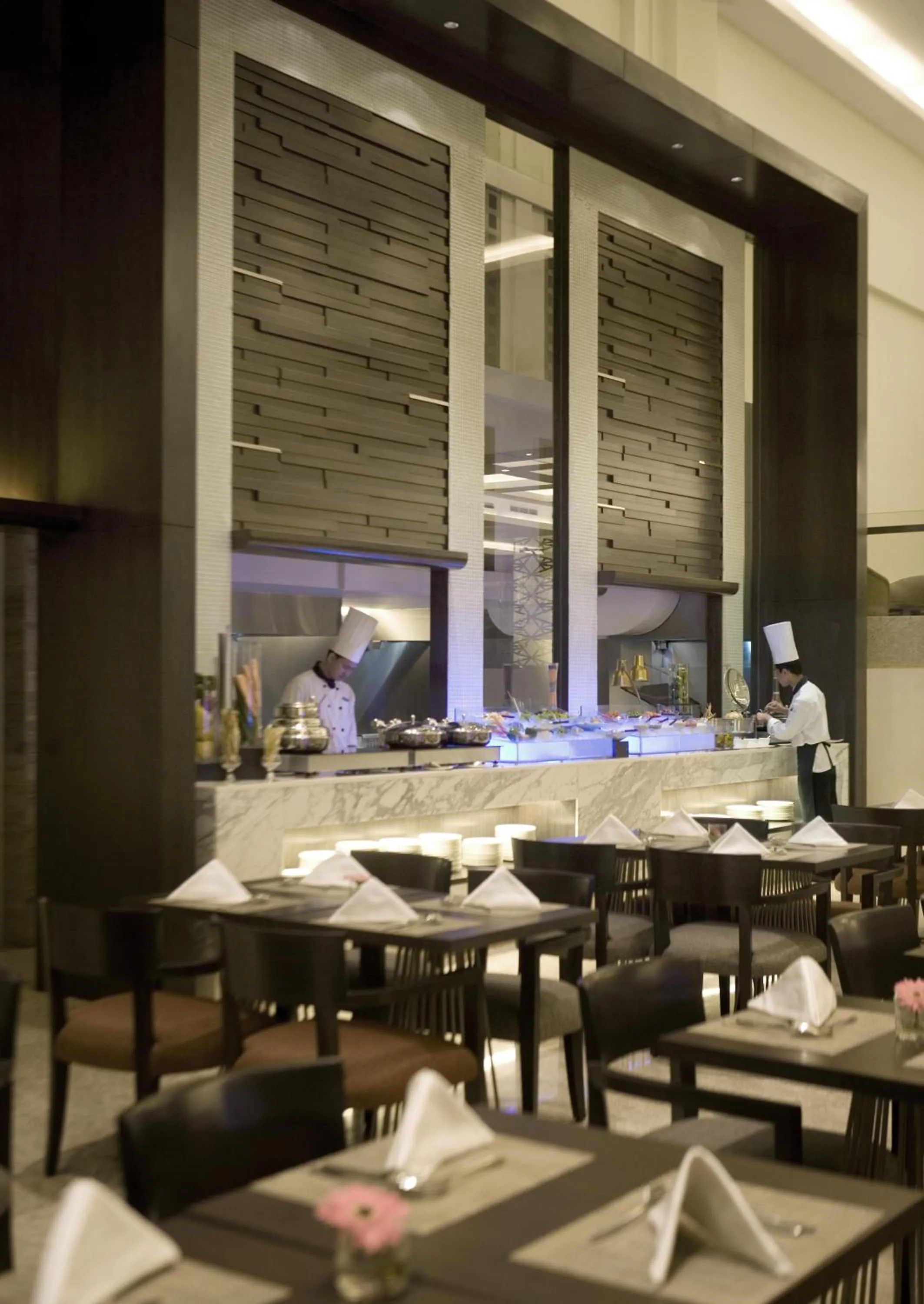 Restaurant/places to eat in Hotel Santika Premiere Slipi Jakarta