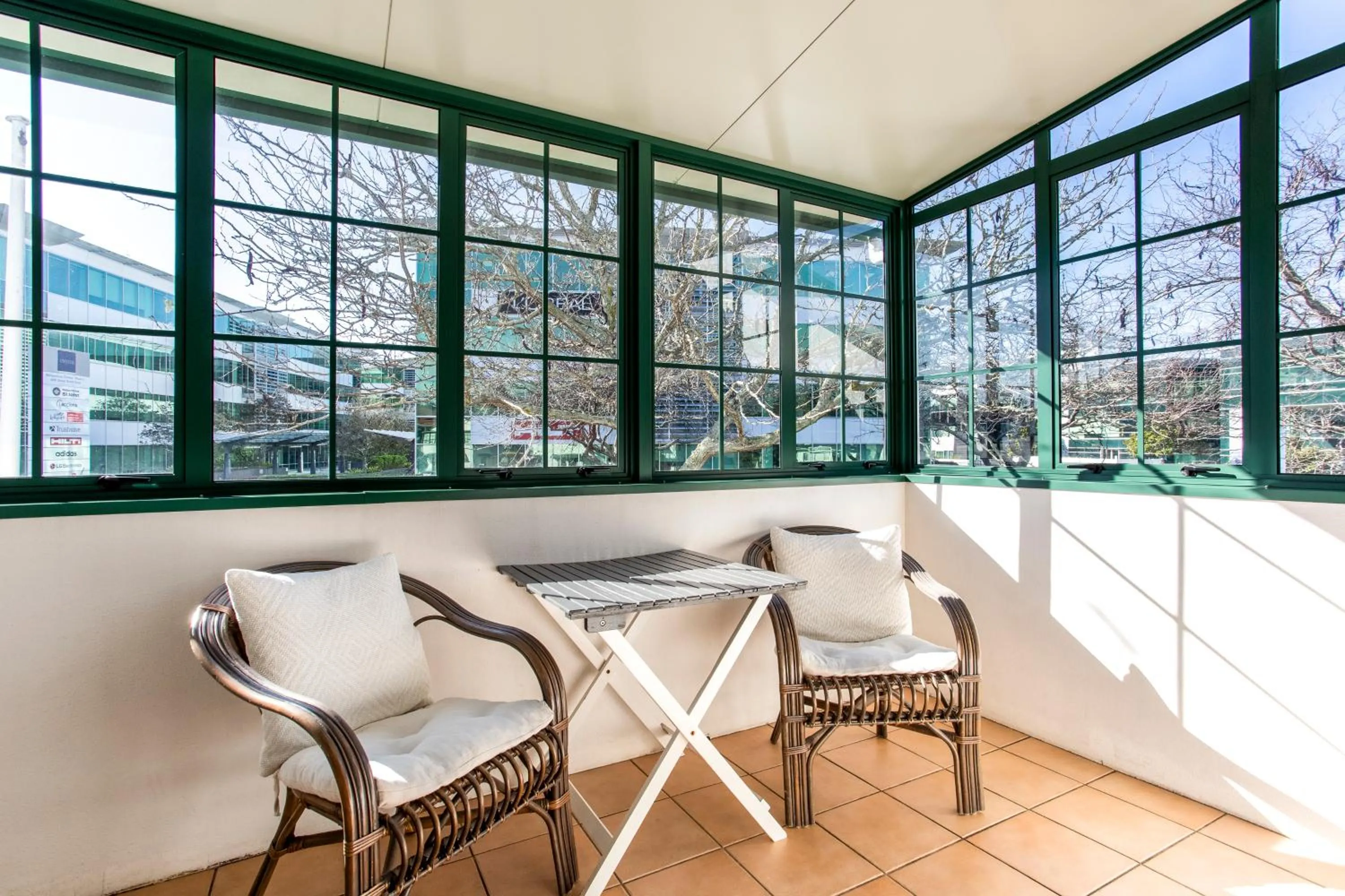 Greenlane Manor Motel