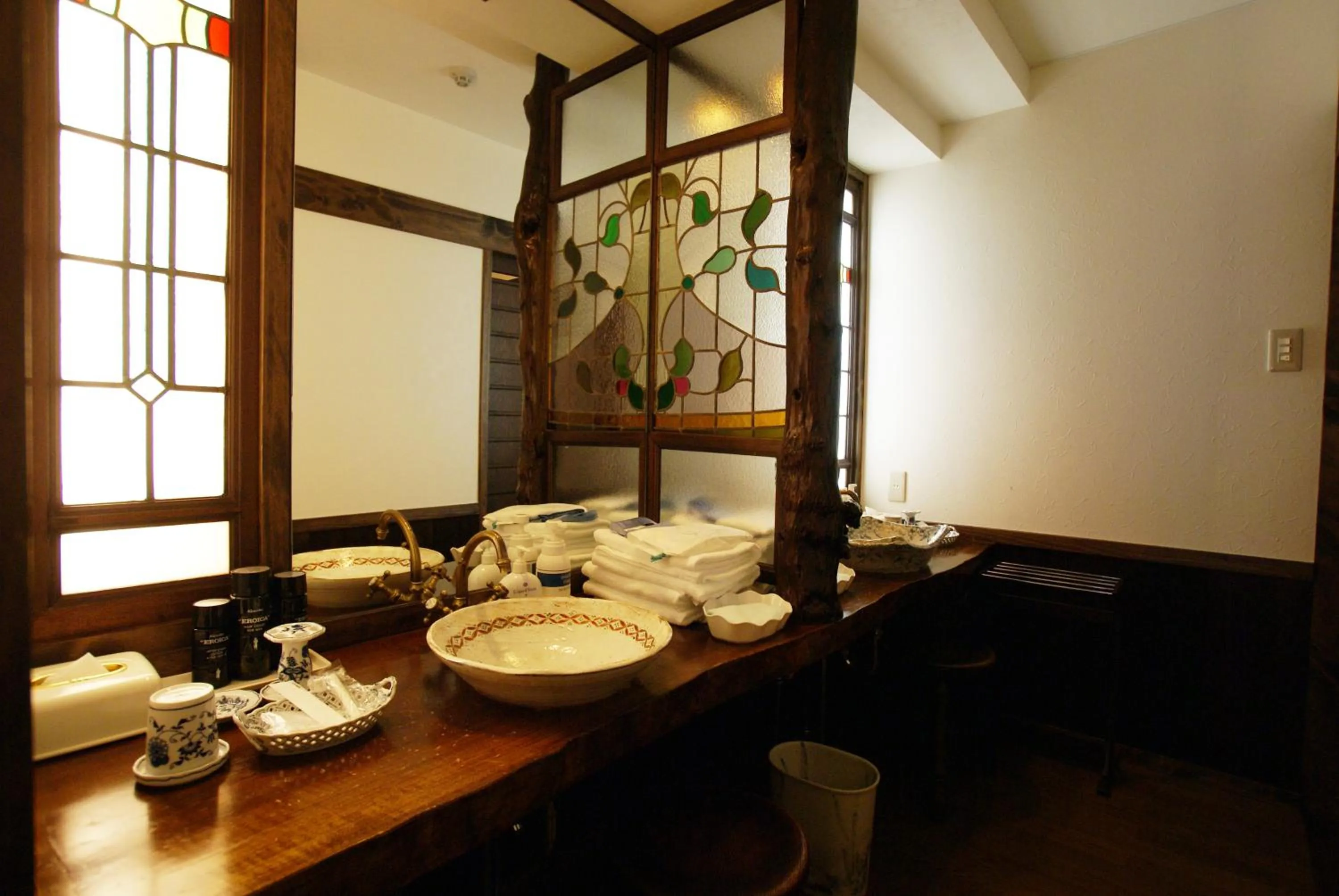 Photo of the whole room in Sasara