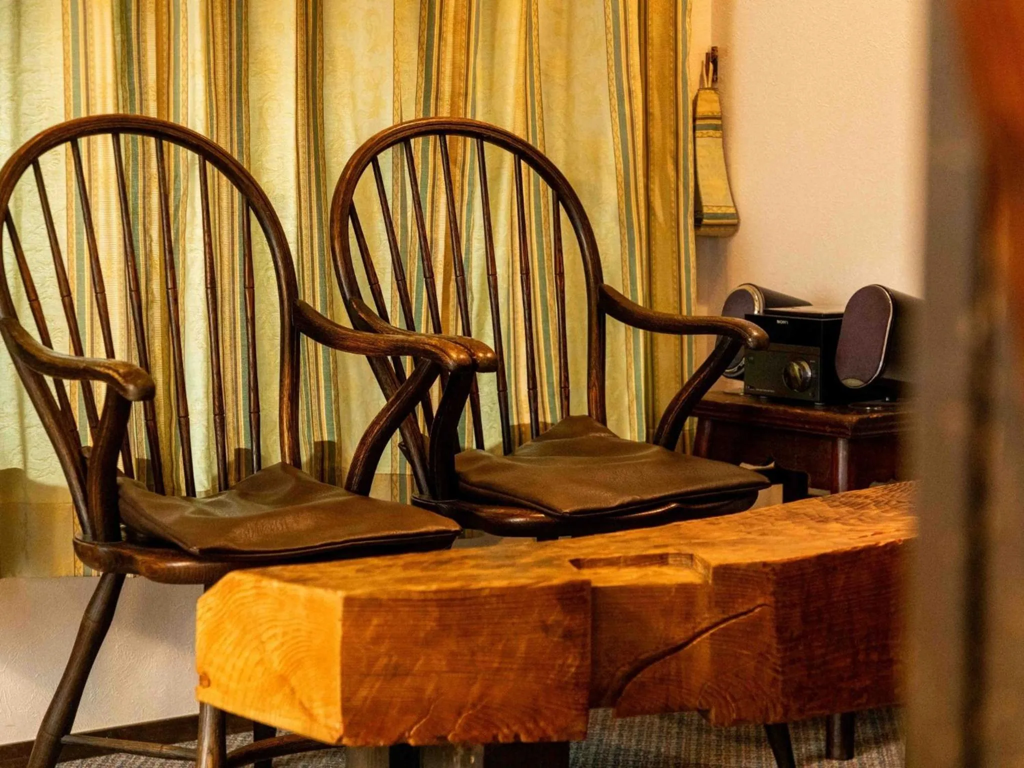 Photo of the whole room in Sasara