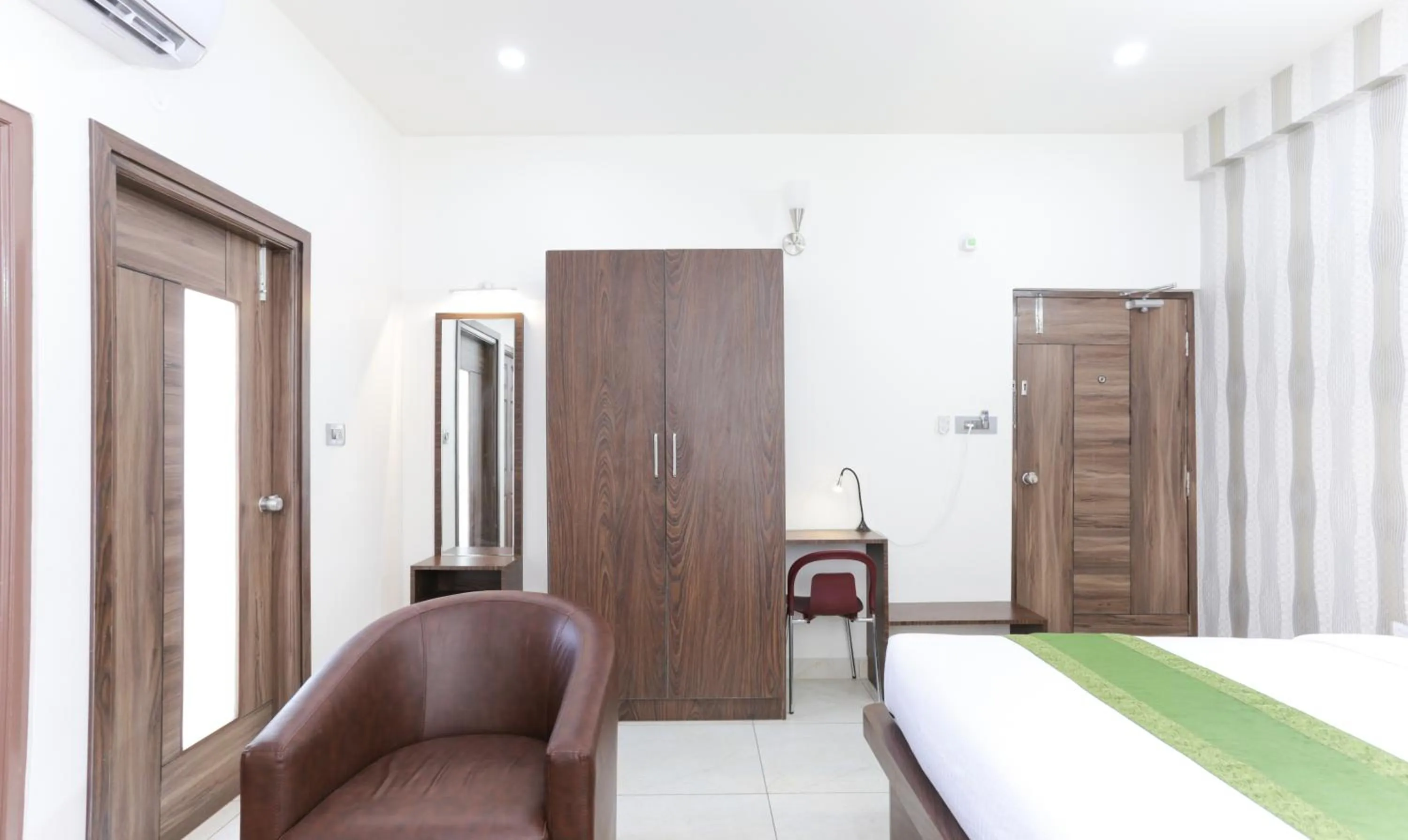 Bedroom, Bed in Treebo Sandpipers Kushalnagar