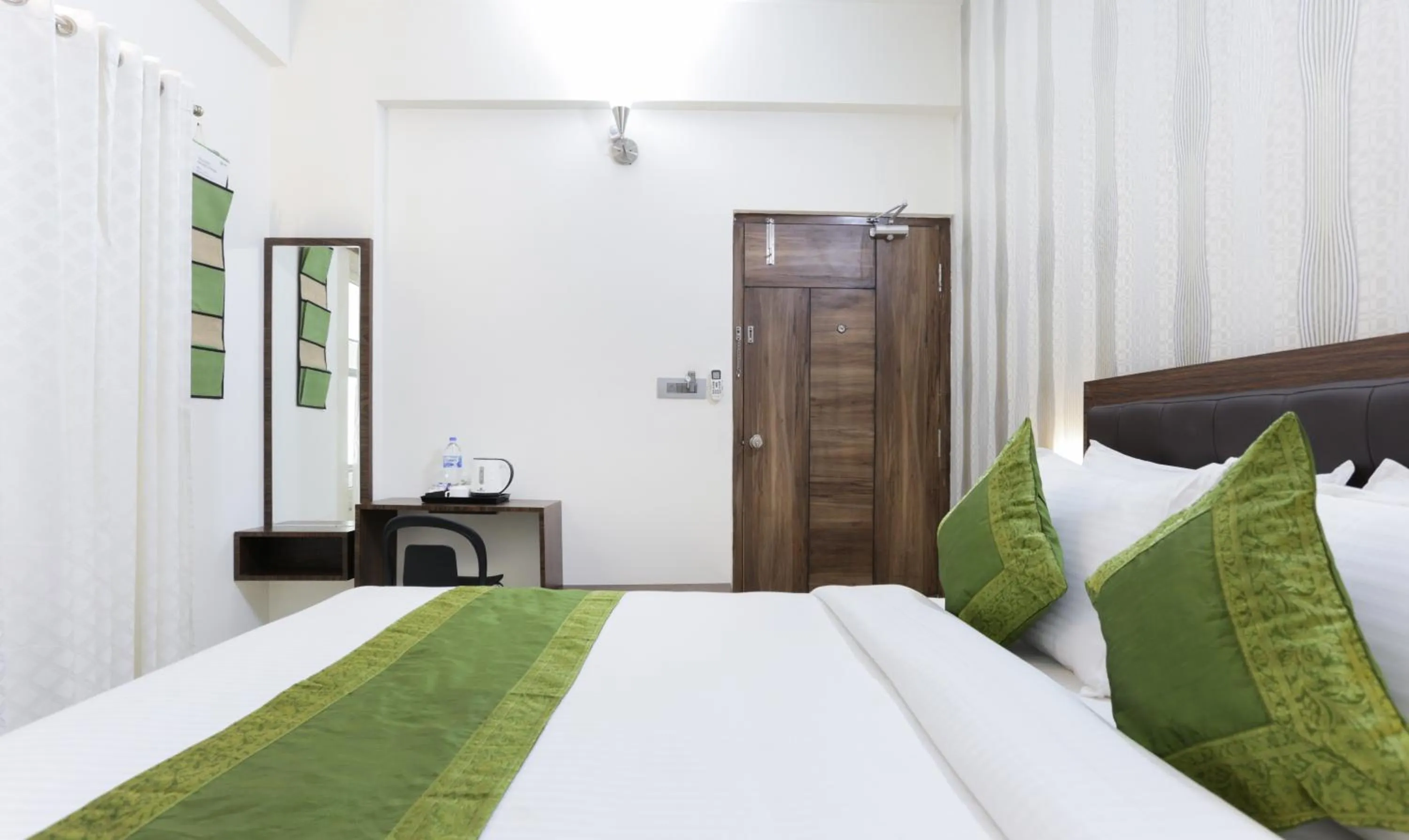 Bedroom, Bed in Treebo Sandpipers Kushalnagar