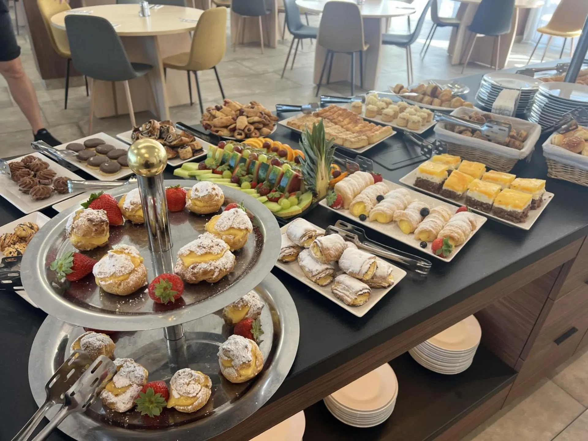 Restaurant/places to eat in Canada Hotel Budapest