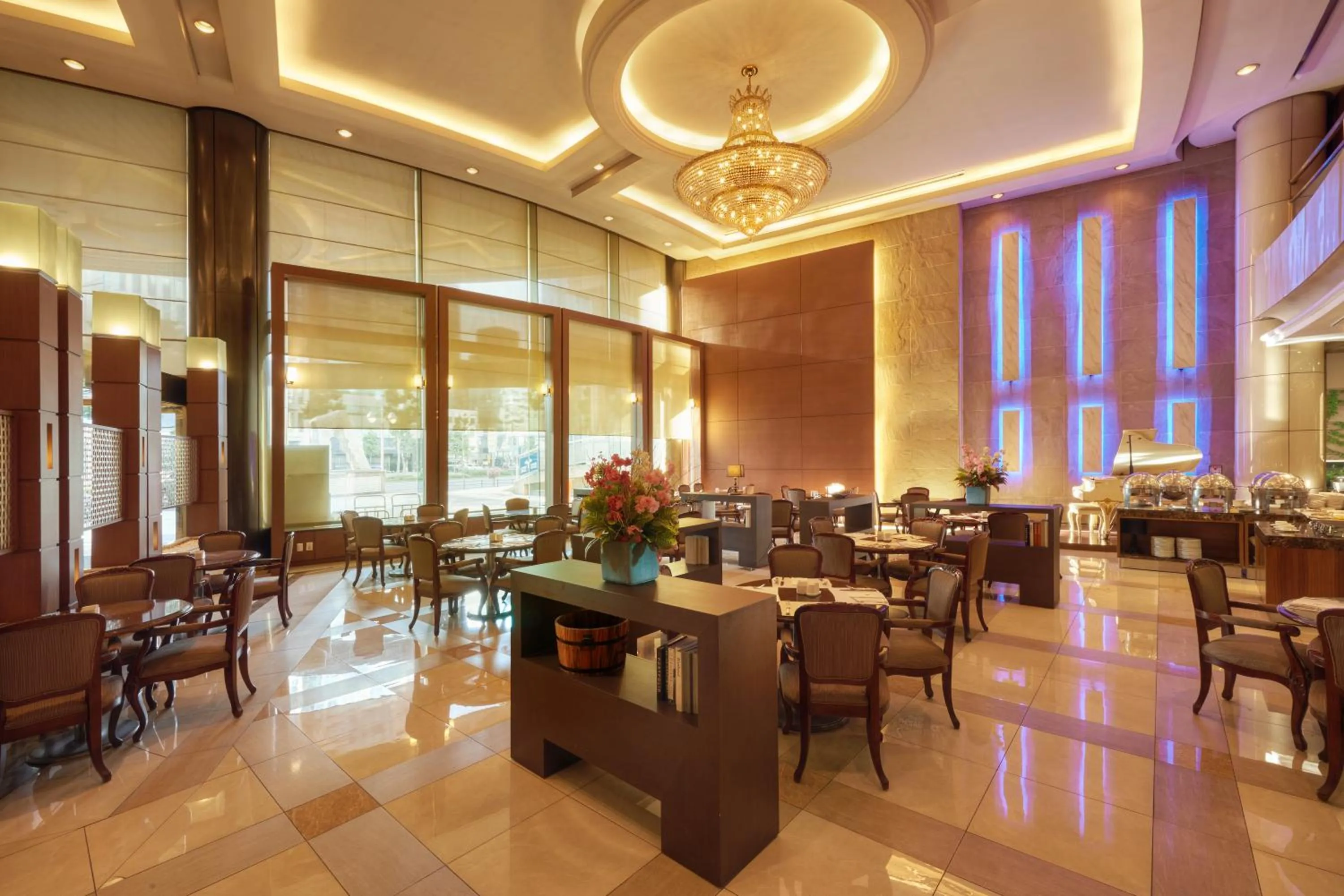 Restaurant/places to eat in Seoul Riviera Hotel