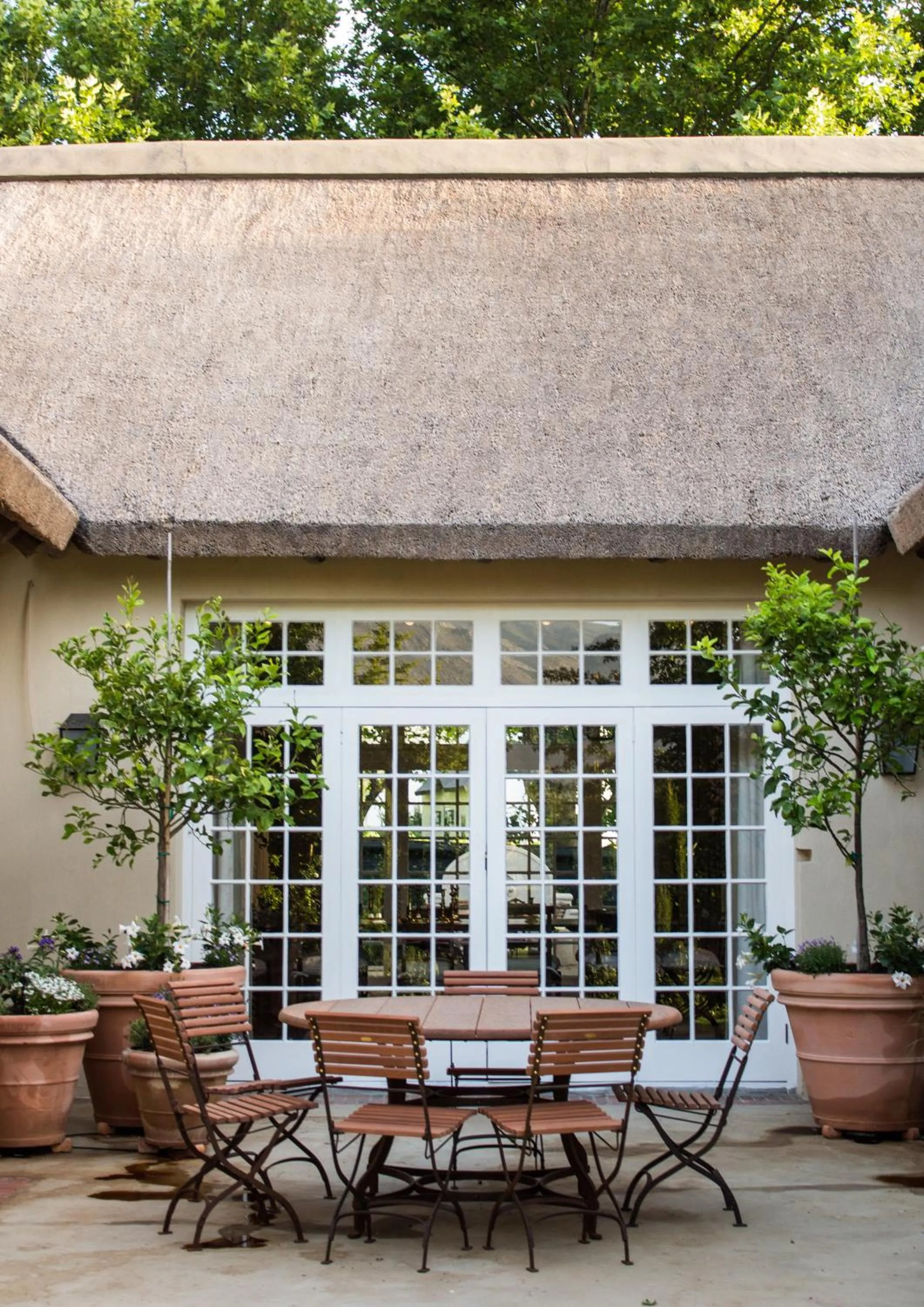 Patio in La Clé Lodge