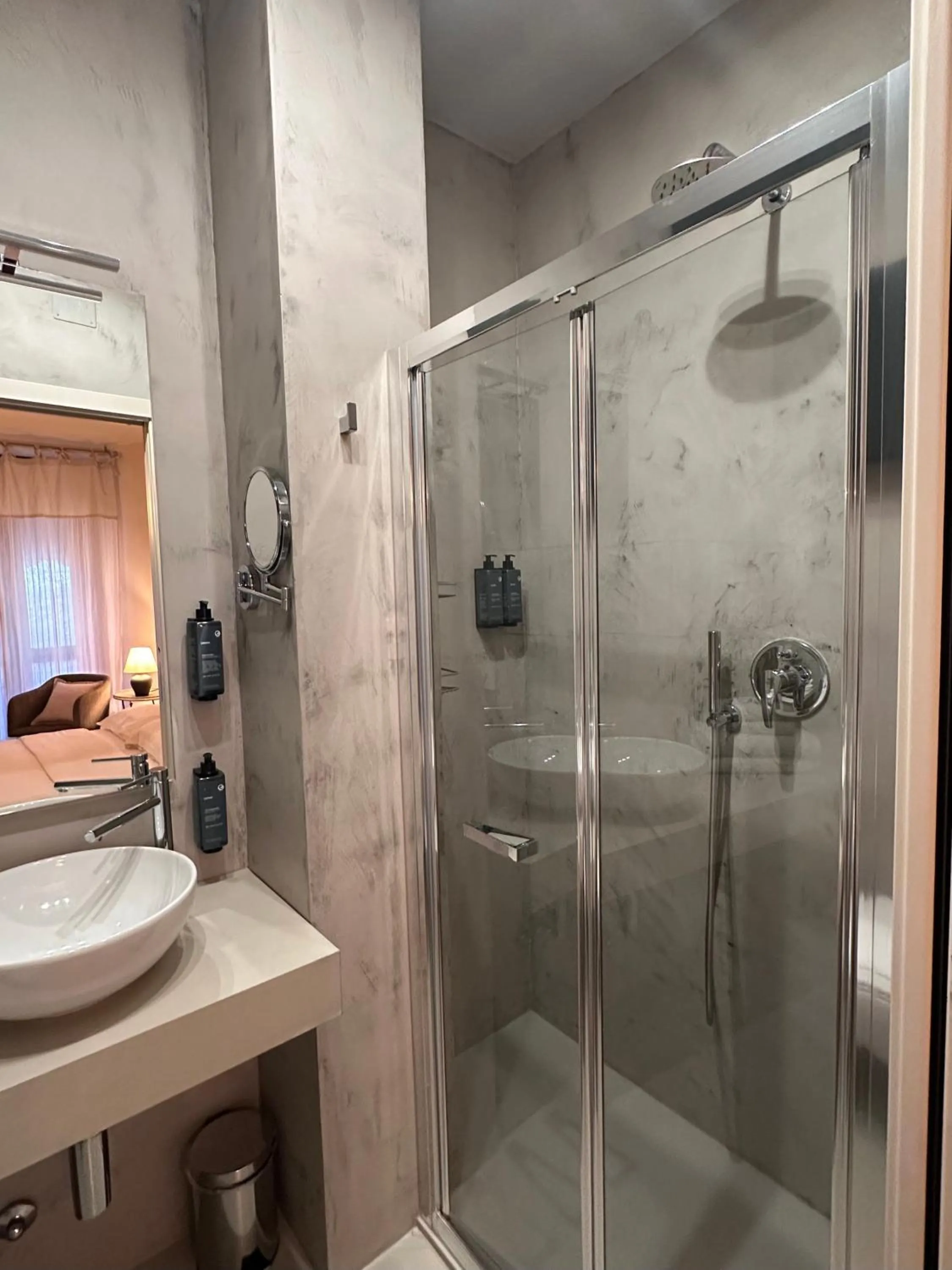 Shower in Hotel Ristorante San Giuseppe