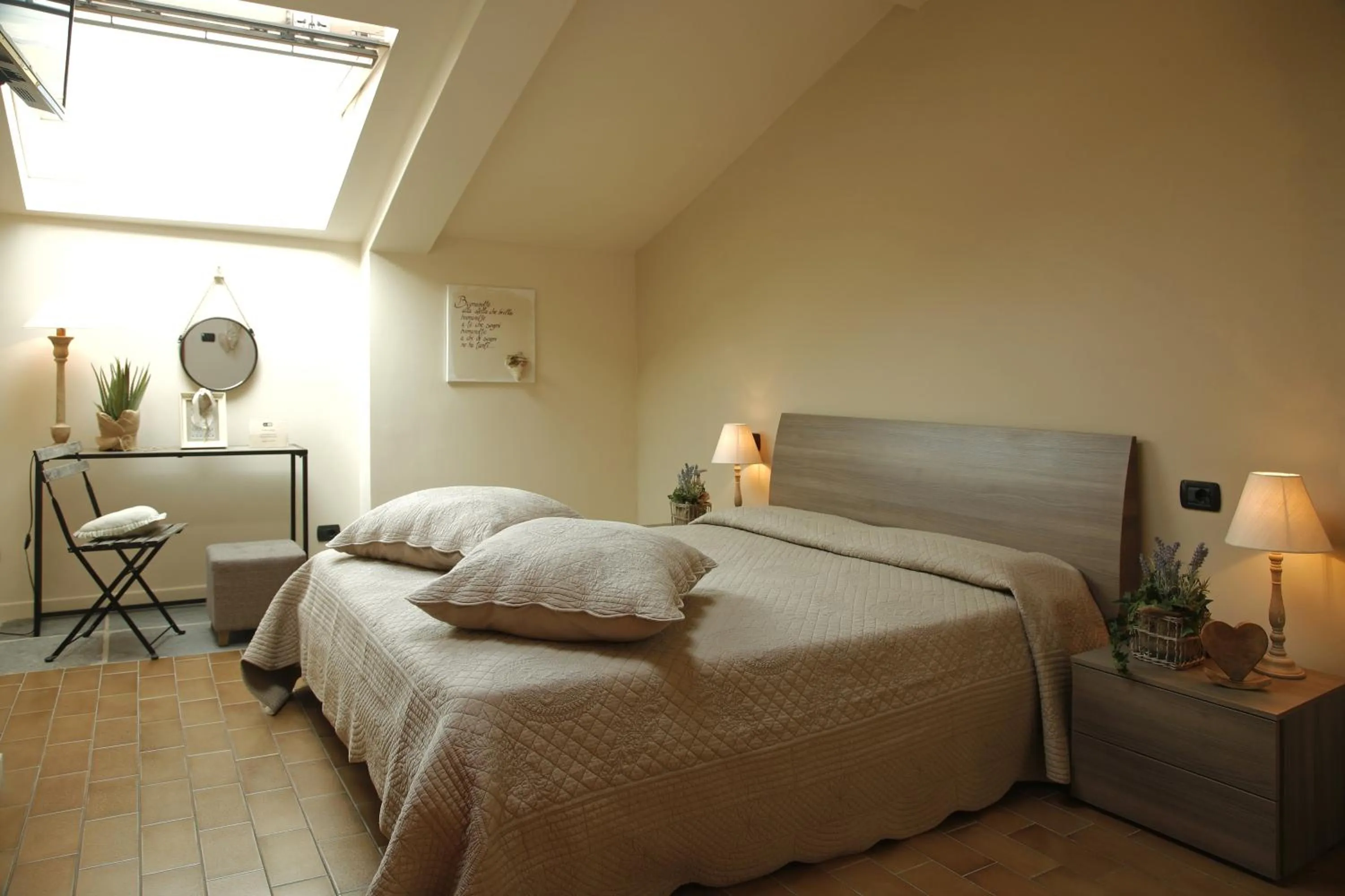 Lounge or bar, Bed in Hotel Ristorante San Giuseppe