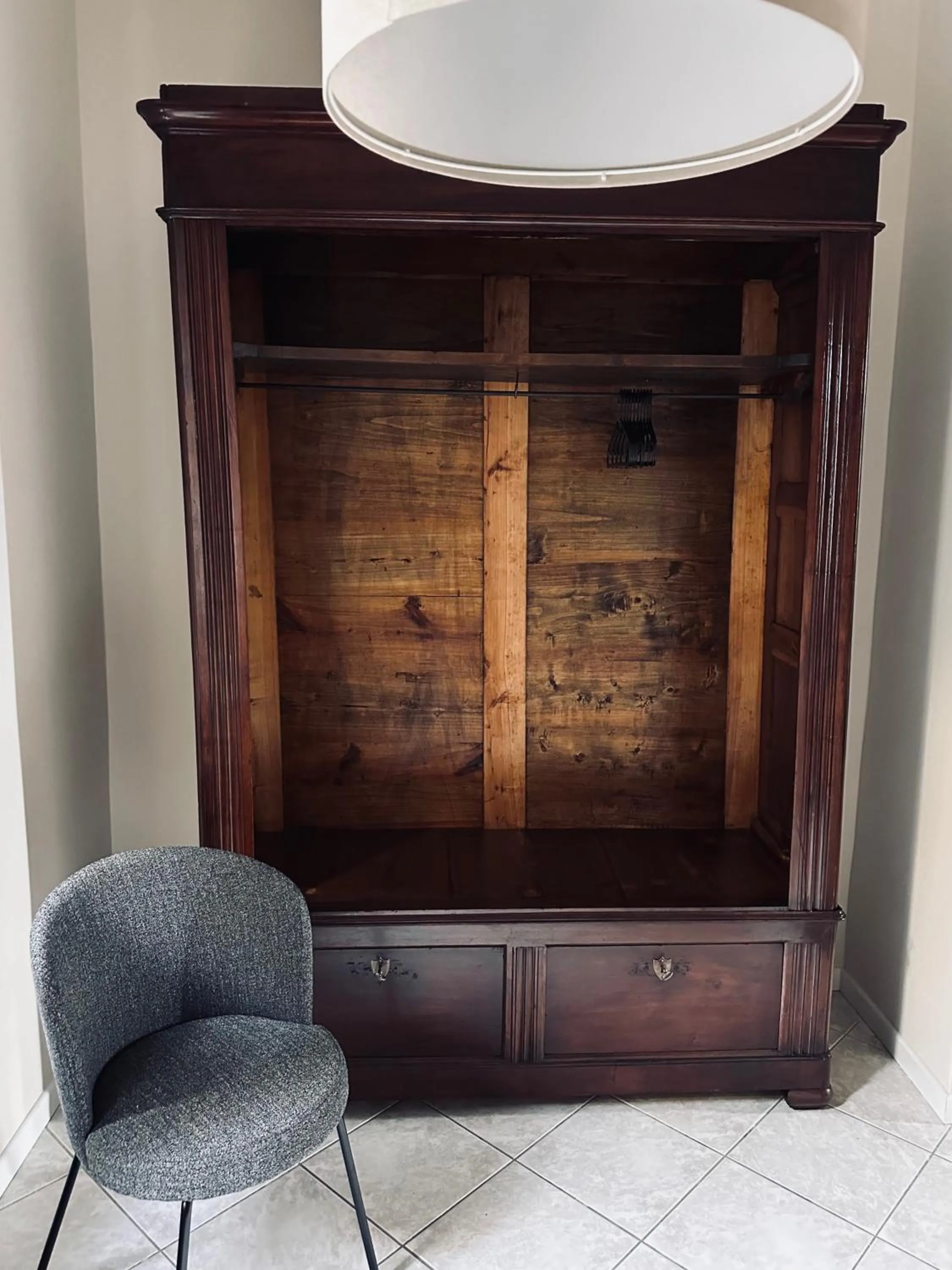 wardrobe in Hotel Ristorante San Giuseppe