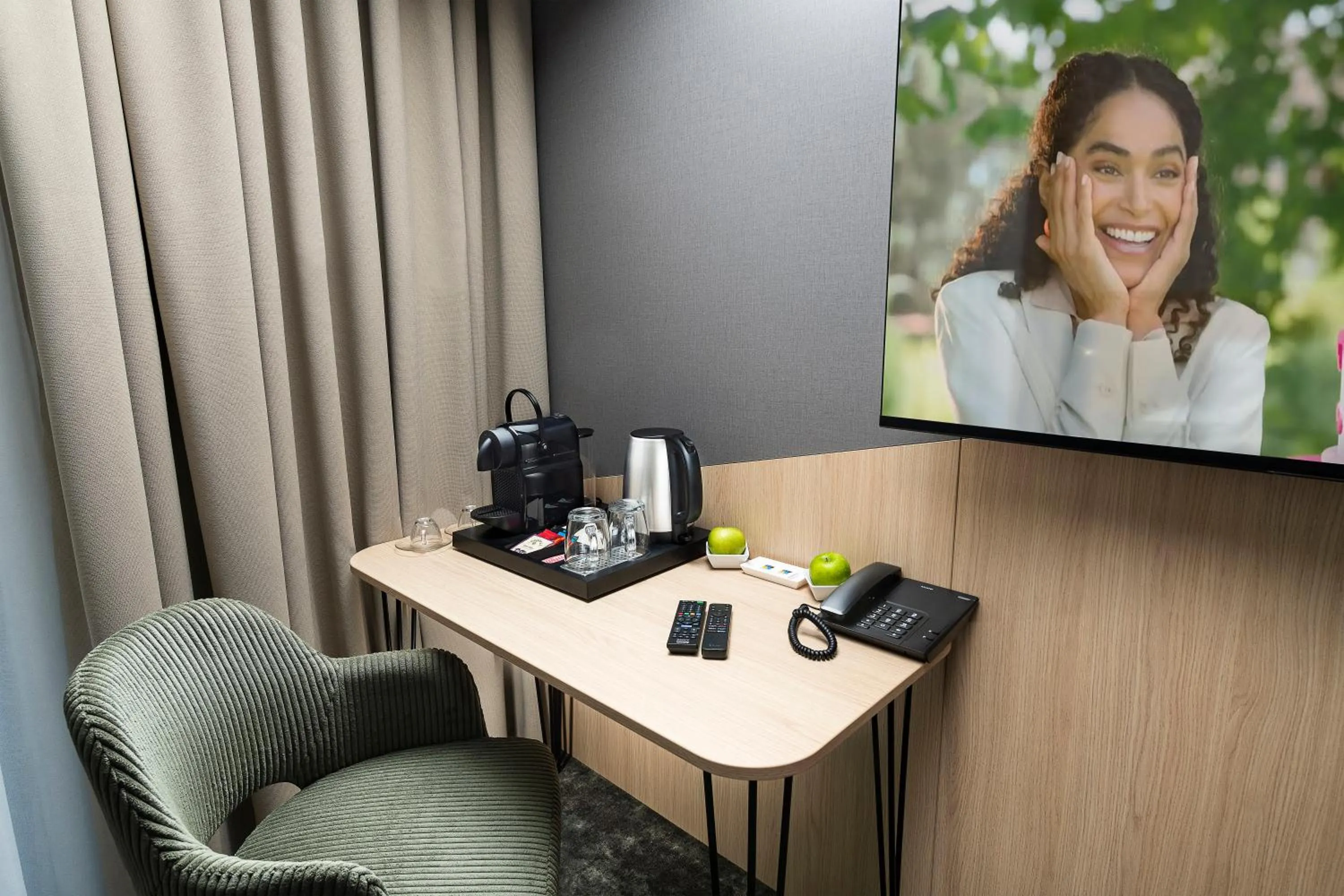 Coffee/tea facilities in Bo18 Hotel Superior