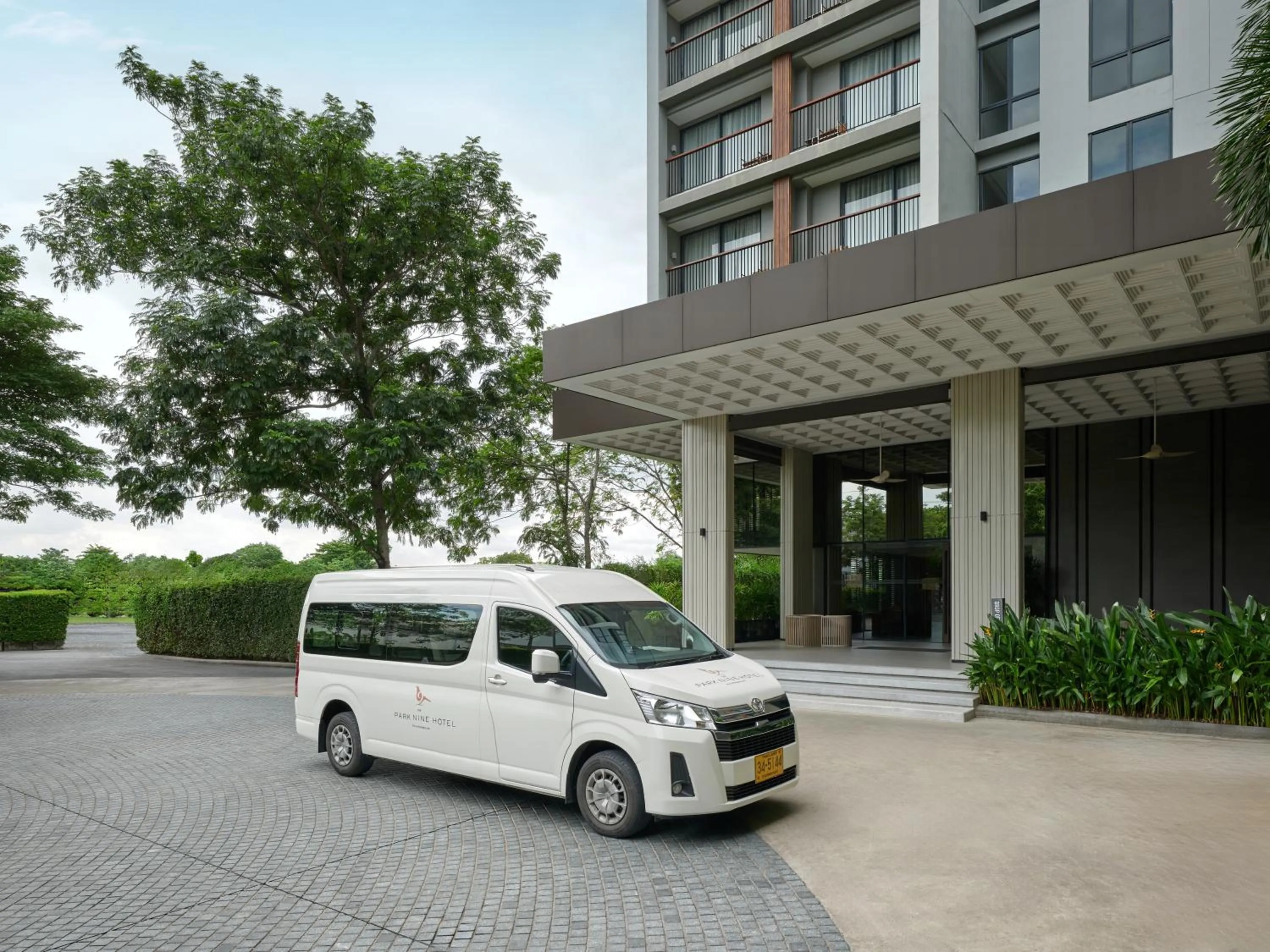 shuttle in The Park Nine Hotel Suvarnabhumi - Free BKK Airport Shuttle