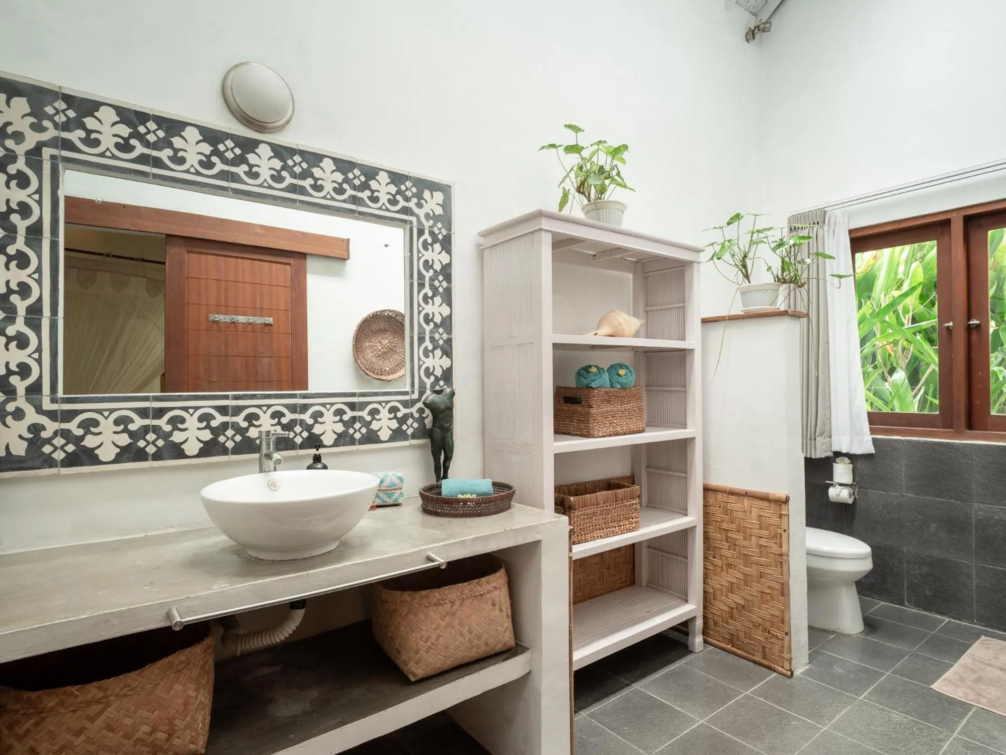 Toilet in Lila Boutik Residence