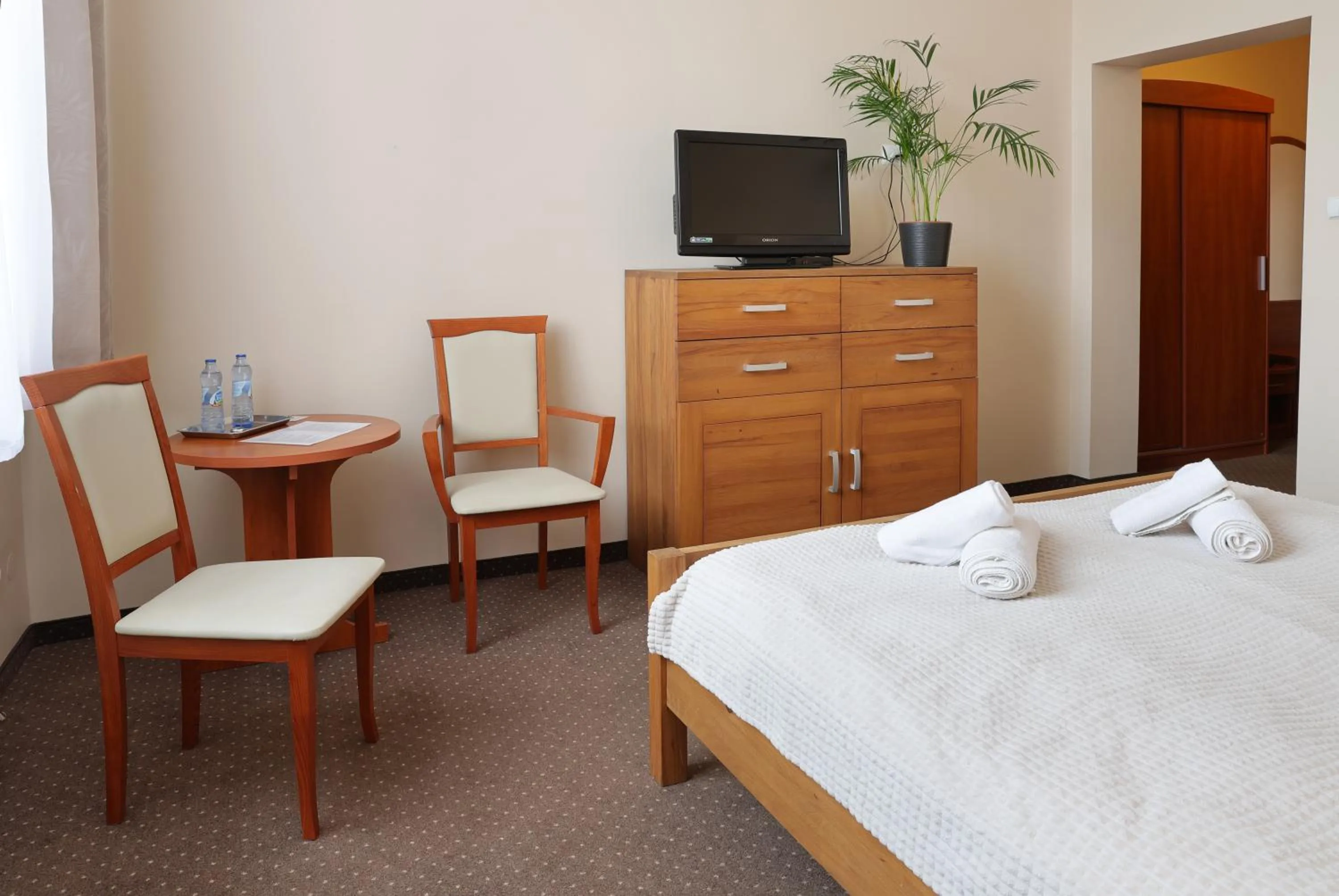 Bed in Restauracja Noclegi Ruczaj