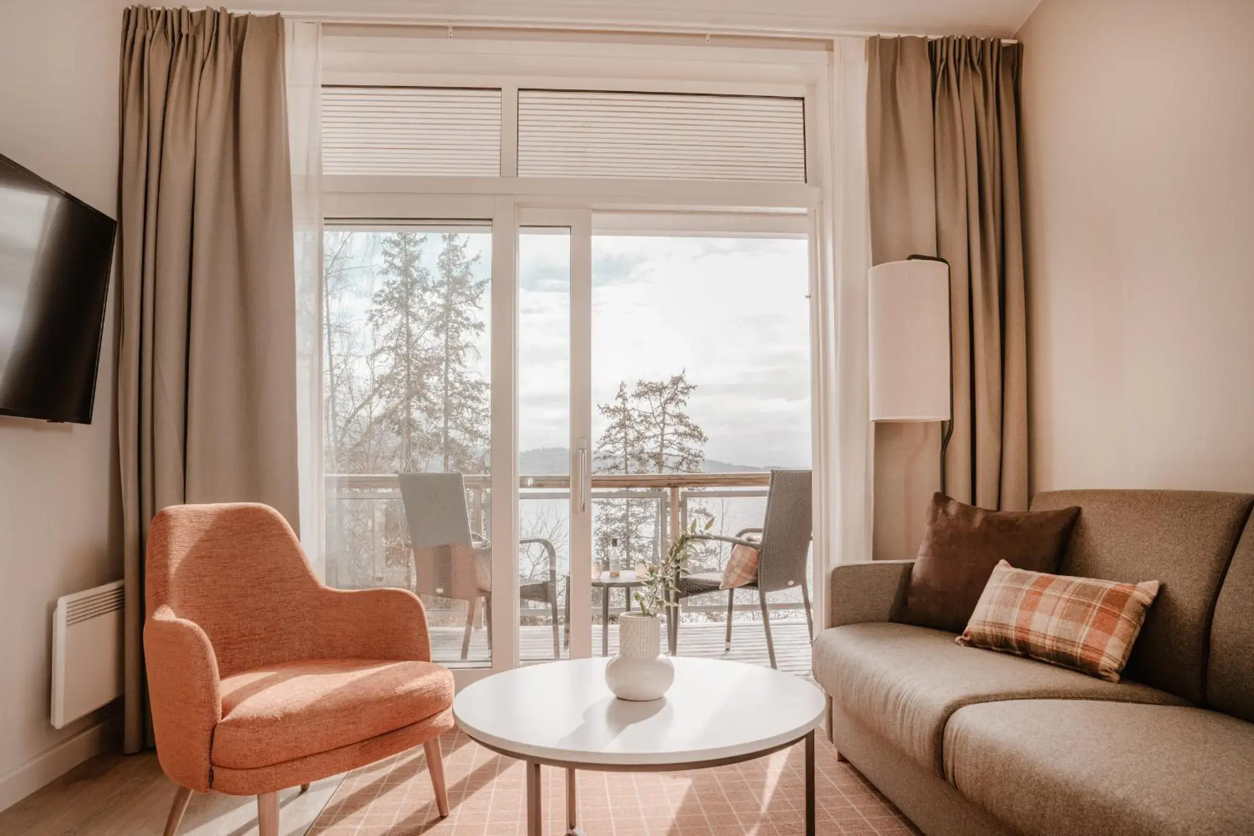 Suite Oceanfront with Terrace in Jegtvolden Fjordhotell Suite Oceanfront with Terrace in Jegtvolden Fjordhotell