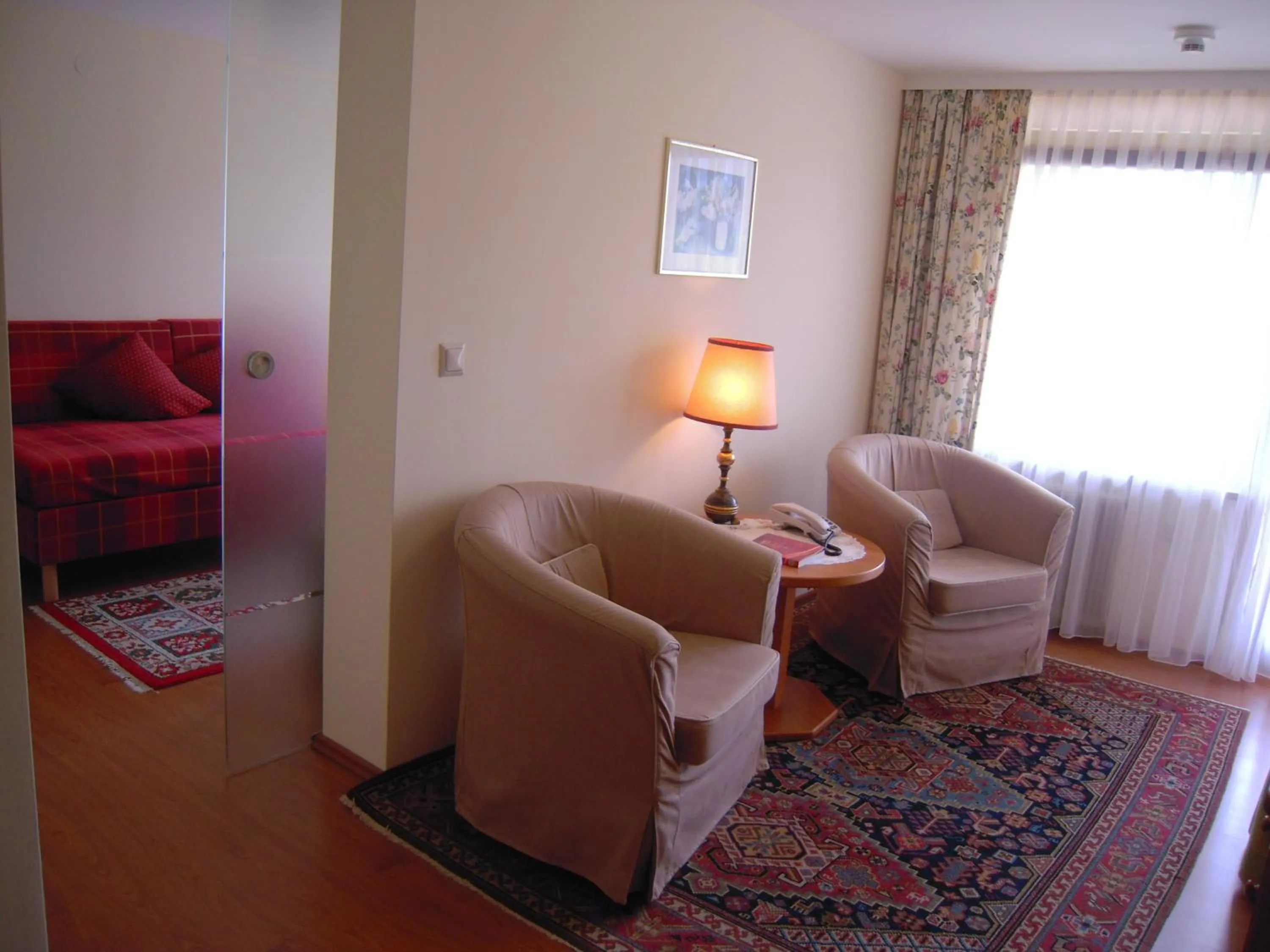 Seating area in Seehotel Ressmann