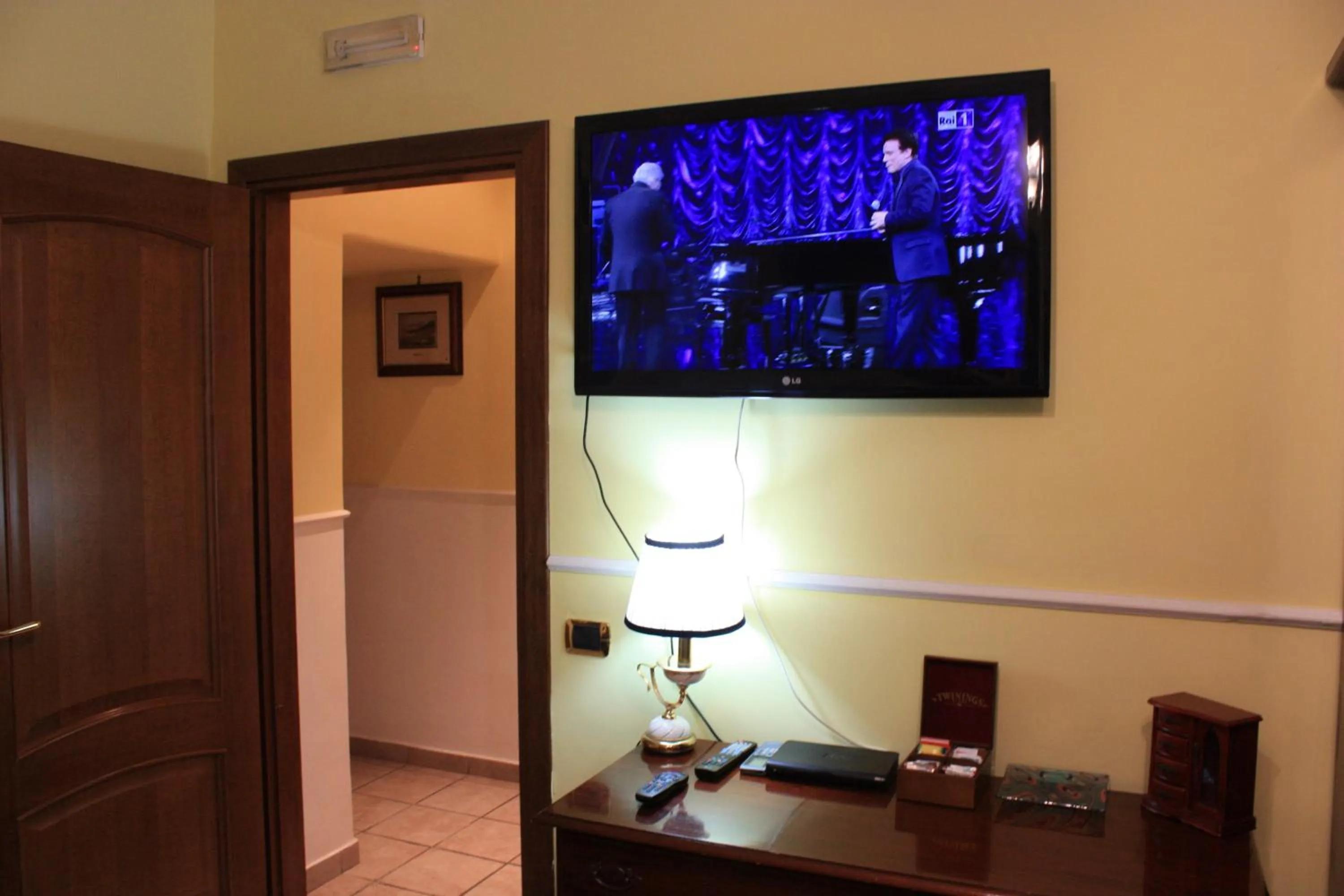 TV and multimedia in B&B Del Corso