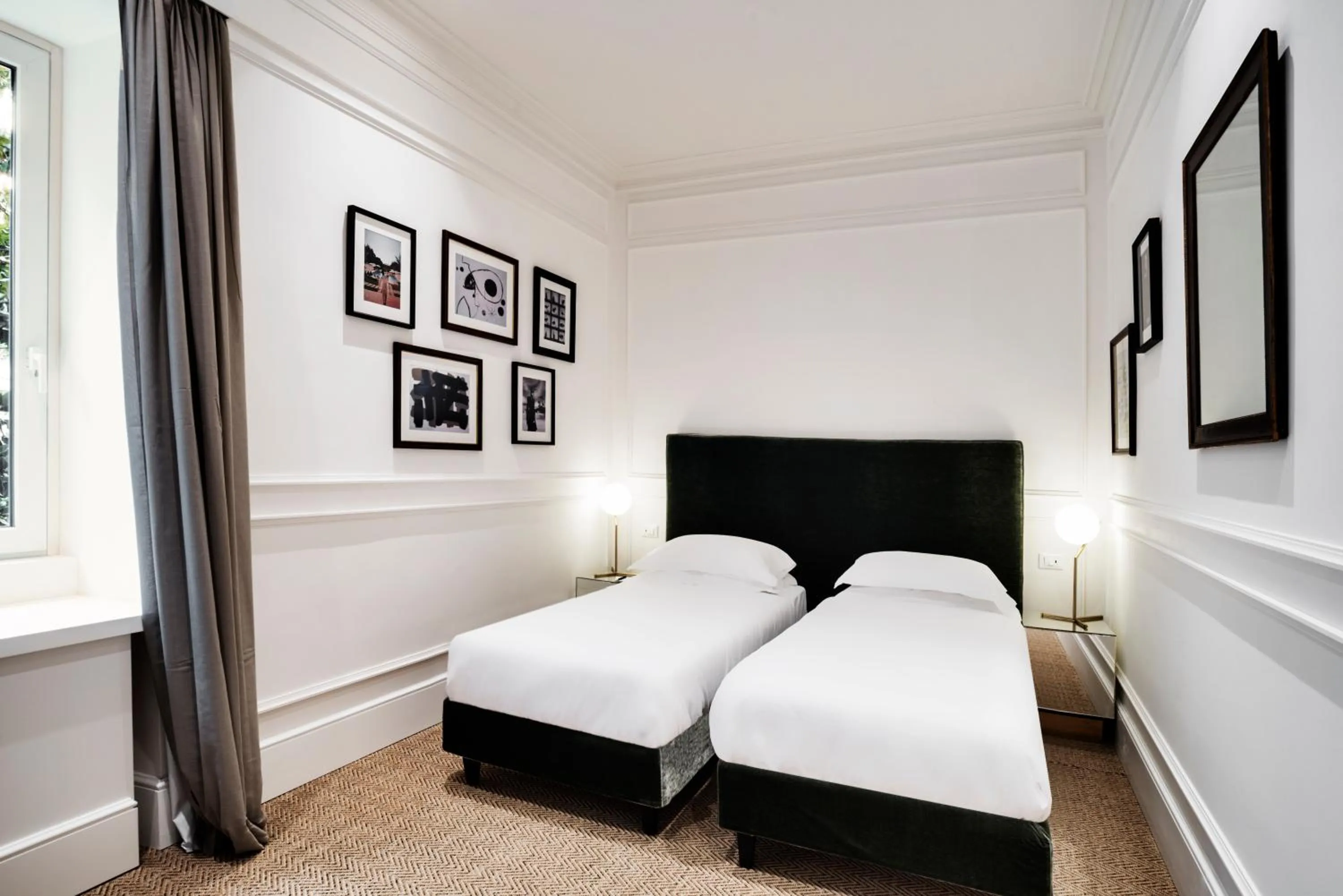 Bed in The Shire Hotel