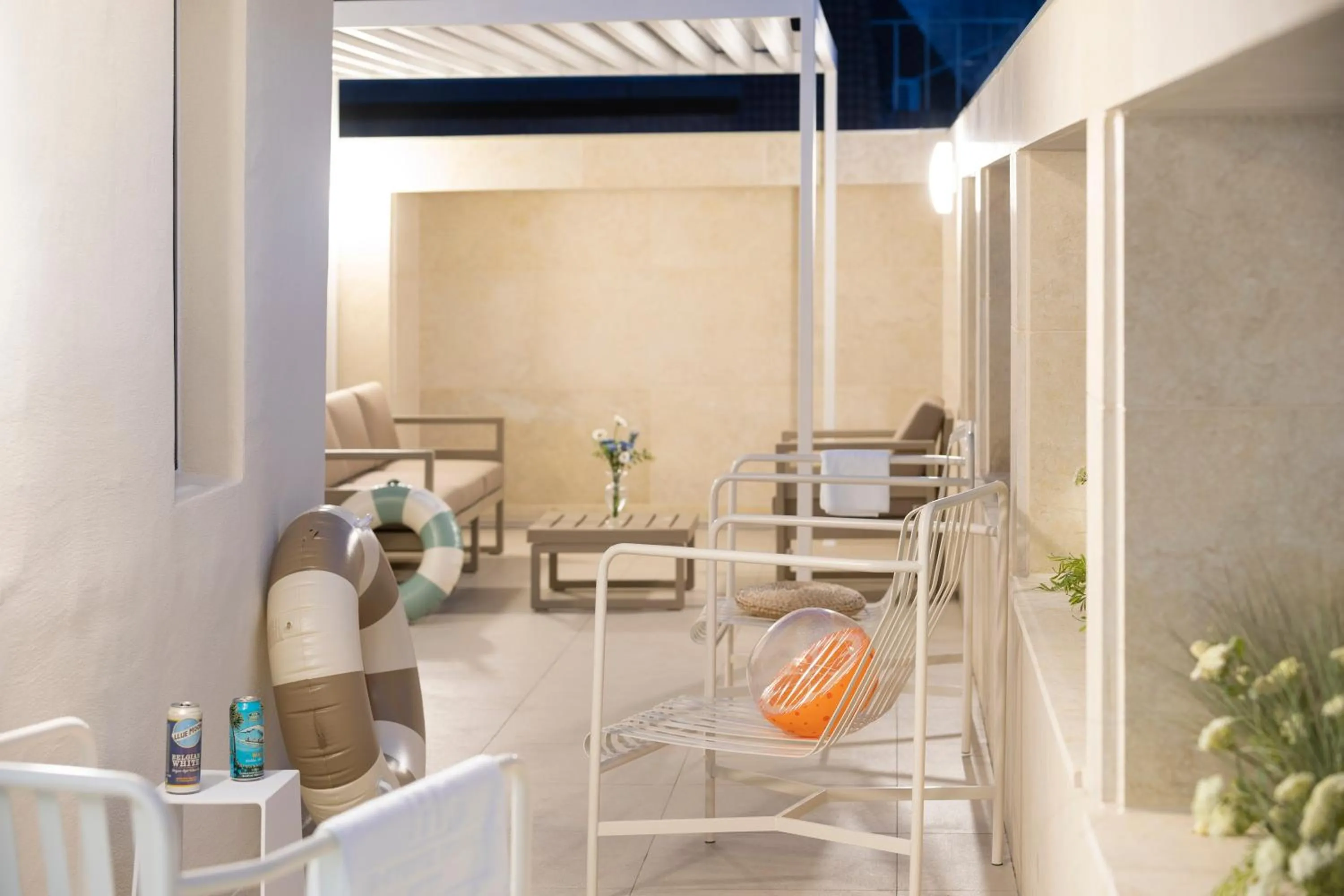 Patio in Busan H-AVENUE Hotel Seomyeon Station