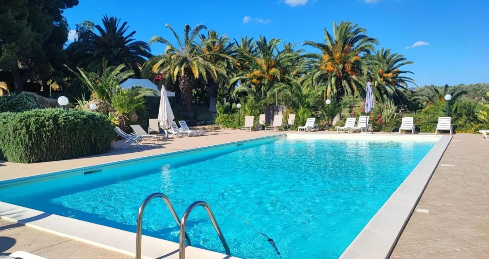 Swimming pool in Agriturismo Baglio Vecchio