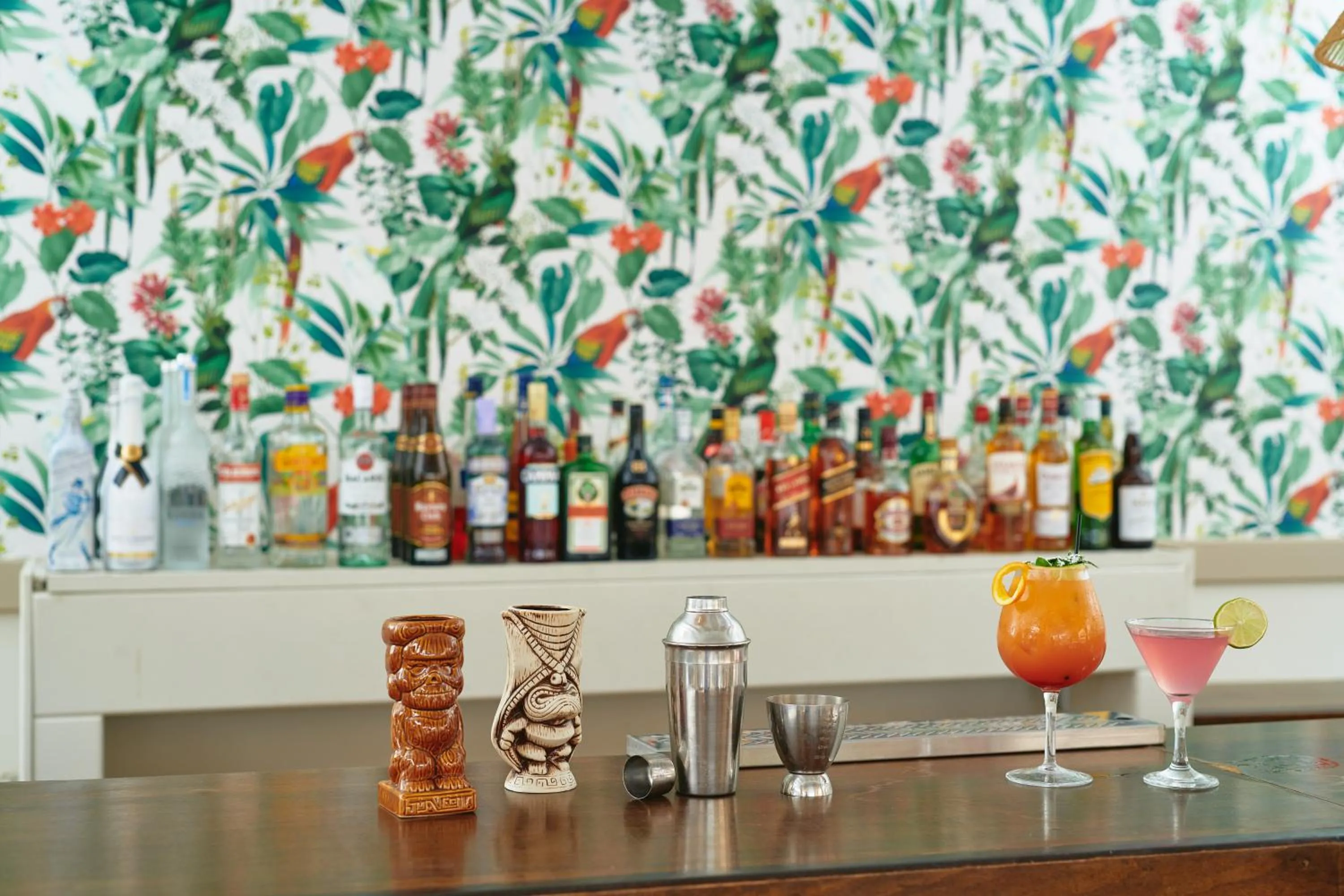 Lounge or bar in Maison Hotel