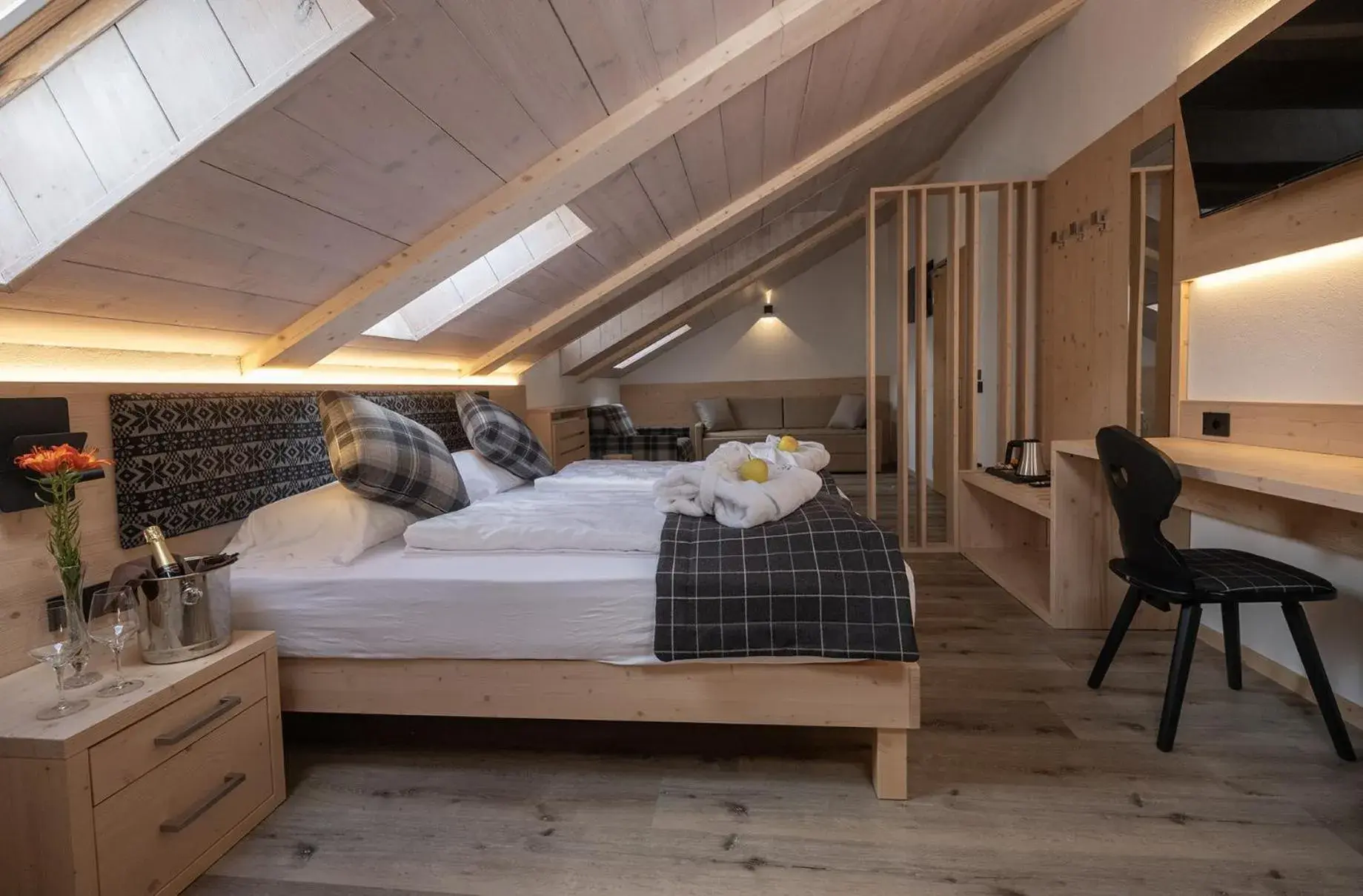 Junior Suite in Hotel Canada Junior Suite in Hotel Canada