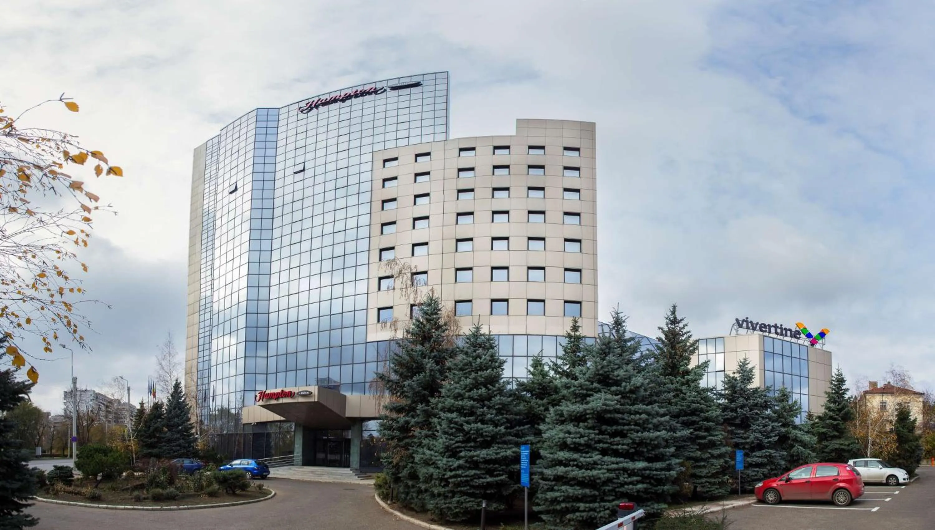 Property building in Hampton By Hilton Iasi