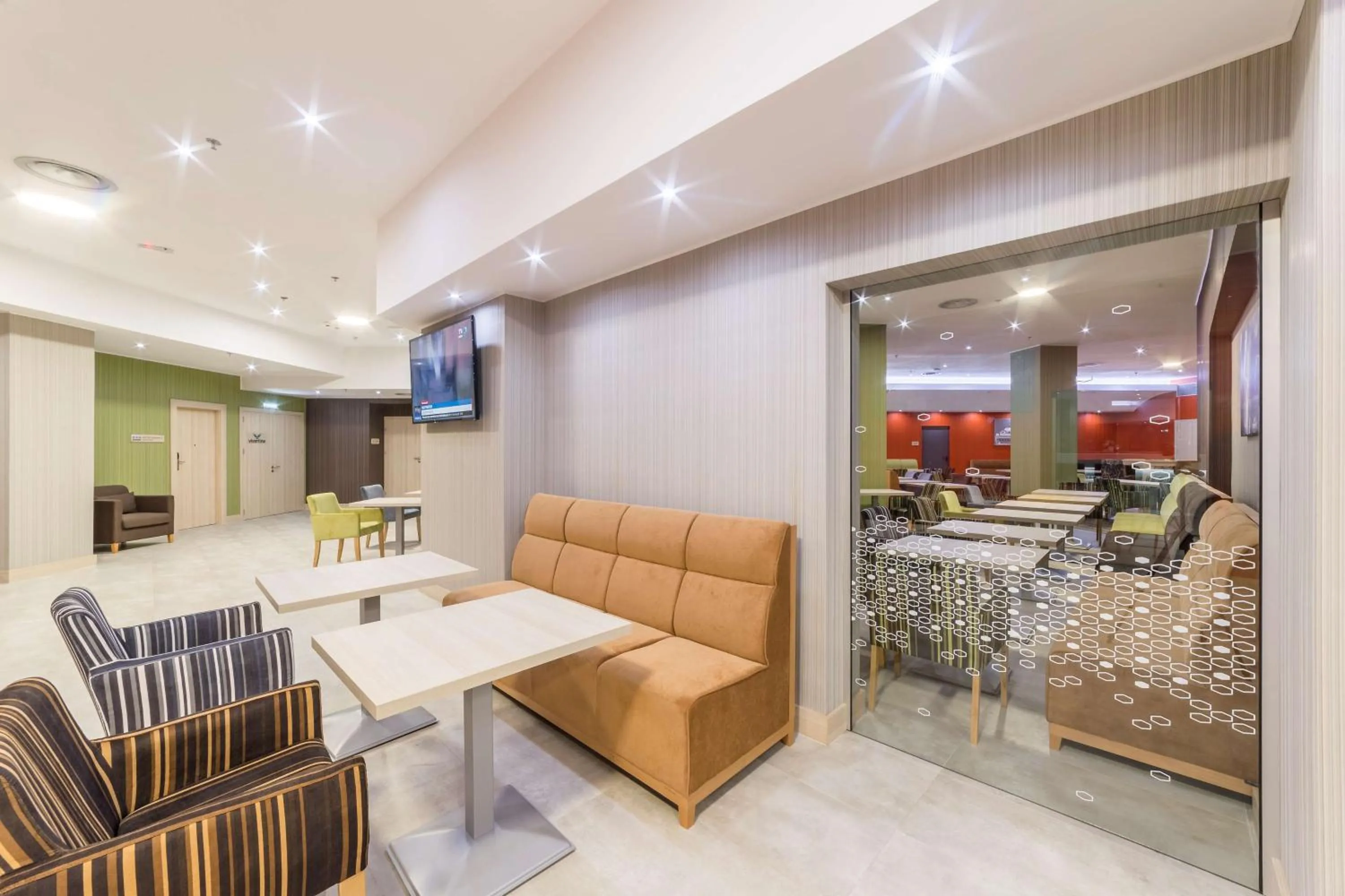 Lobby or reception in Hampton By Hilton Iasi