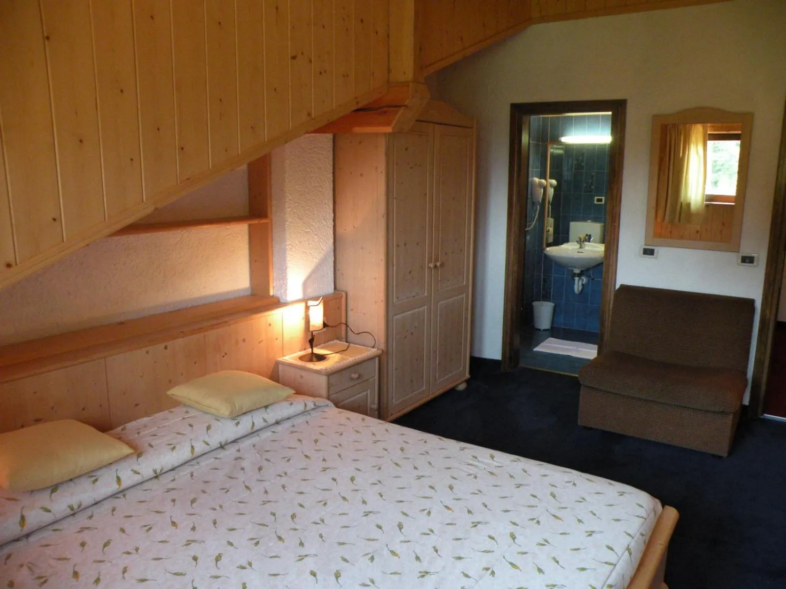 Bed in Hotel Vajolet